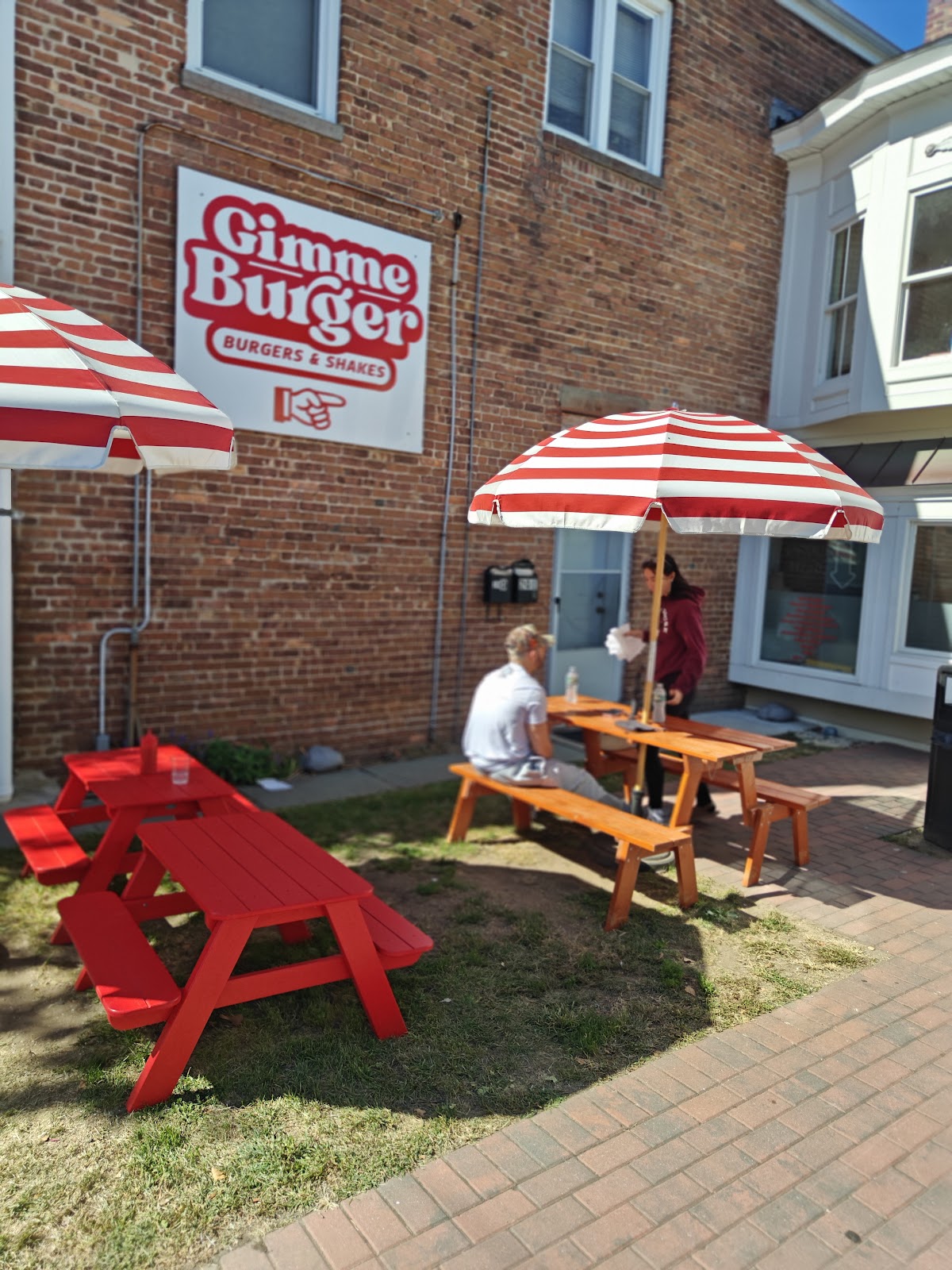 Gimme Burger photo 3