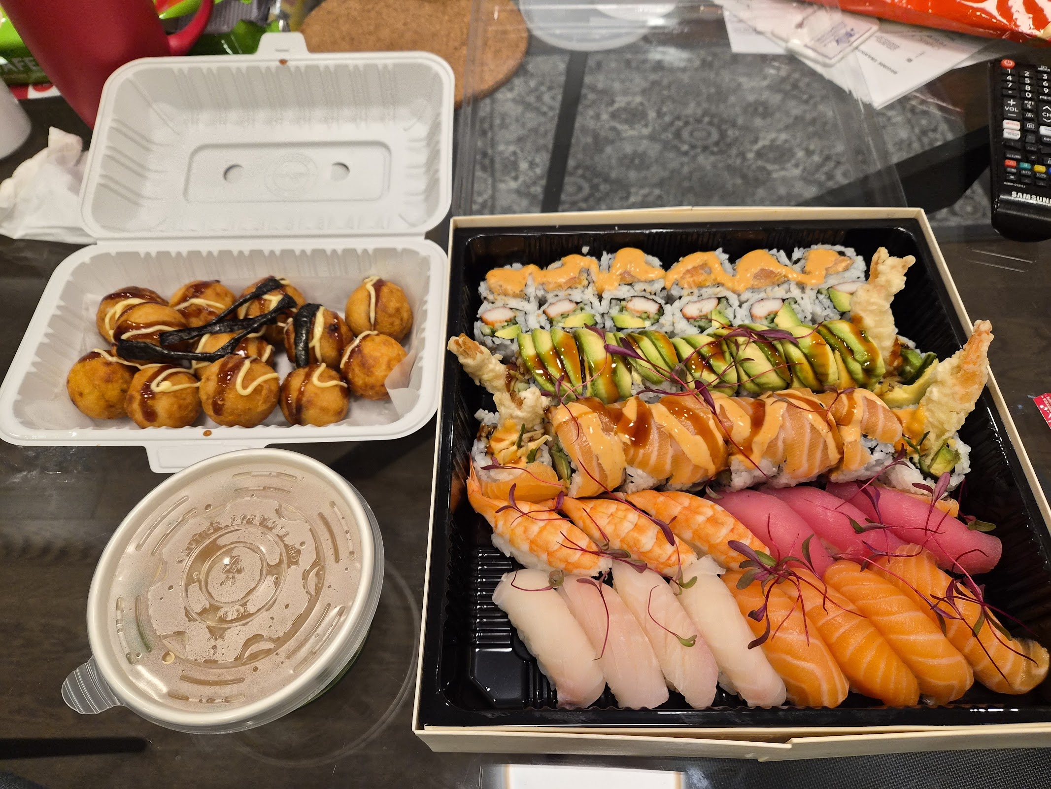 Yoomi Sushi photo 2