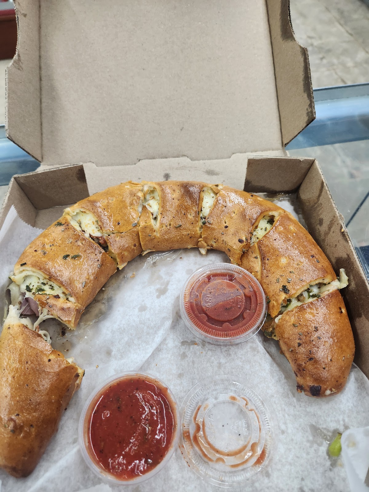 Red & Blue's Pizza photo 2