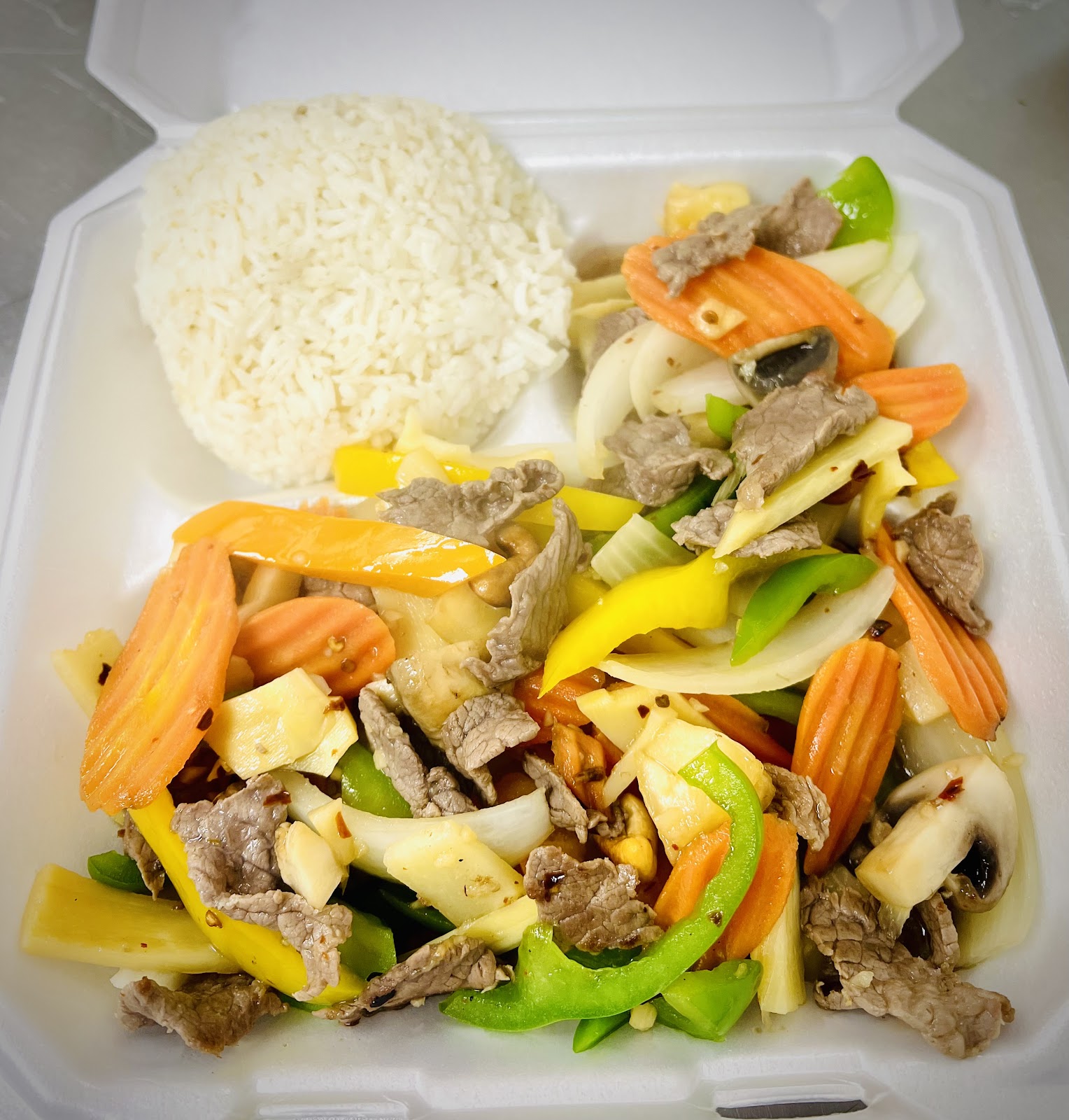 Polly's Thai Food photo 2