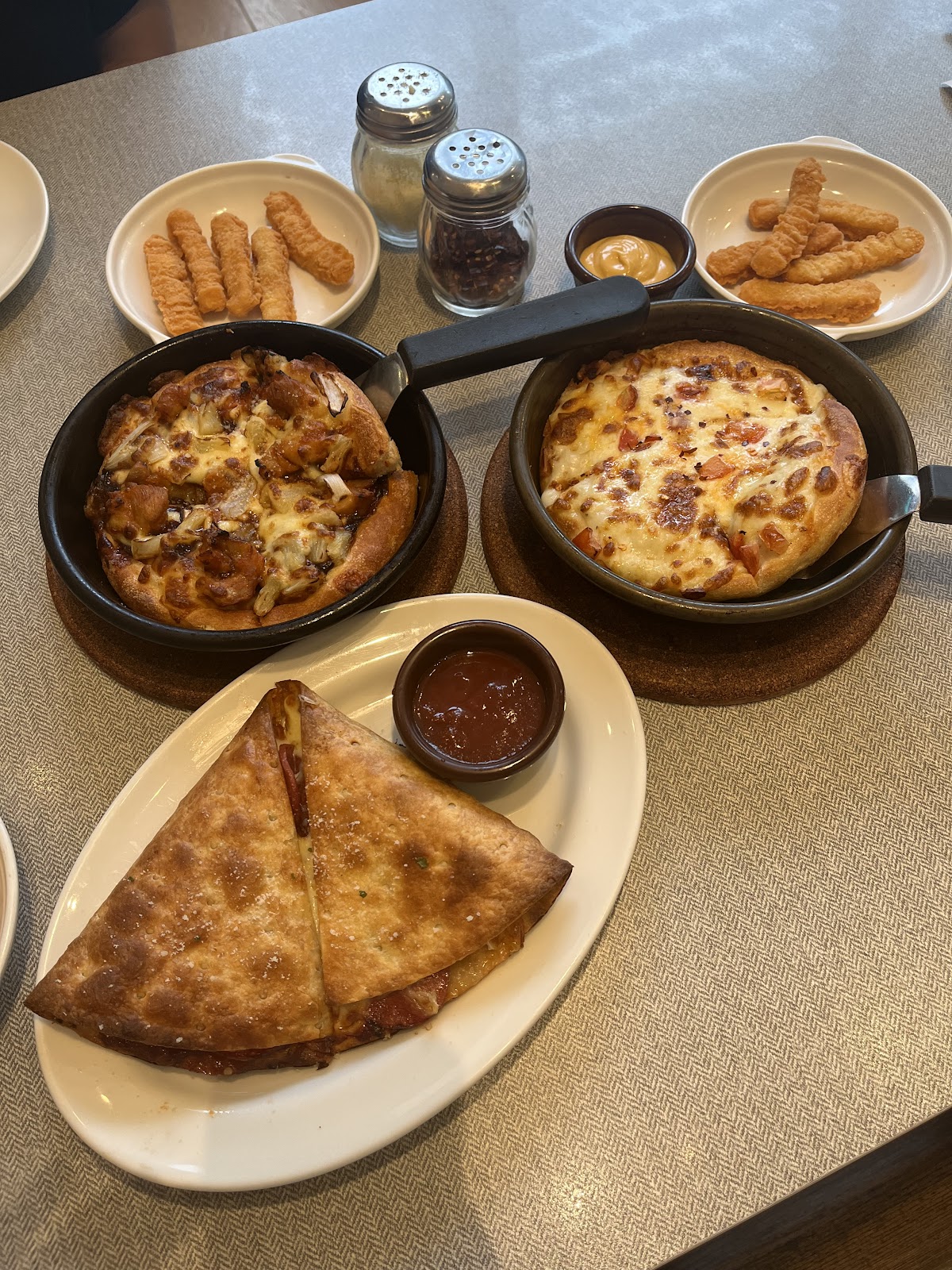 Pizza Hut HarbourFront Centre photo 2