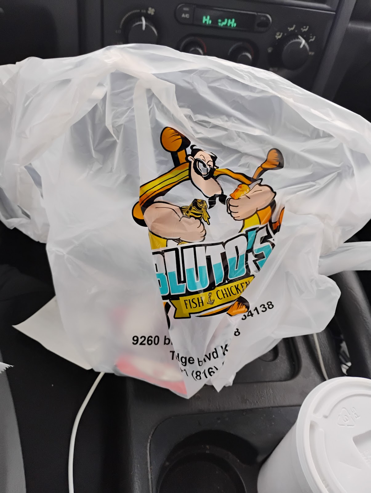 Bluto’s Fish And Chicken photo 3