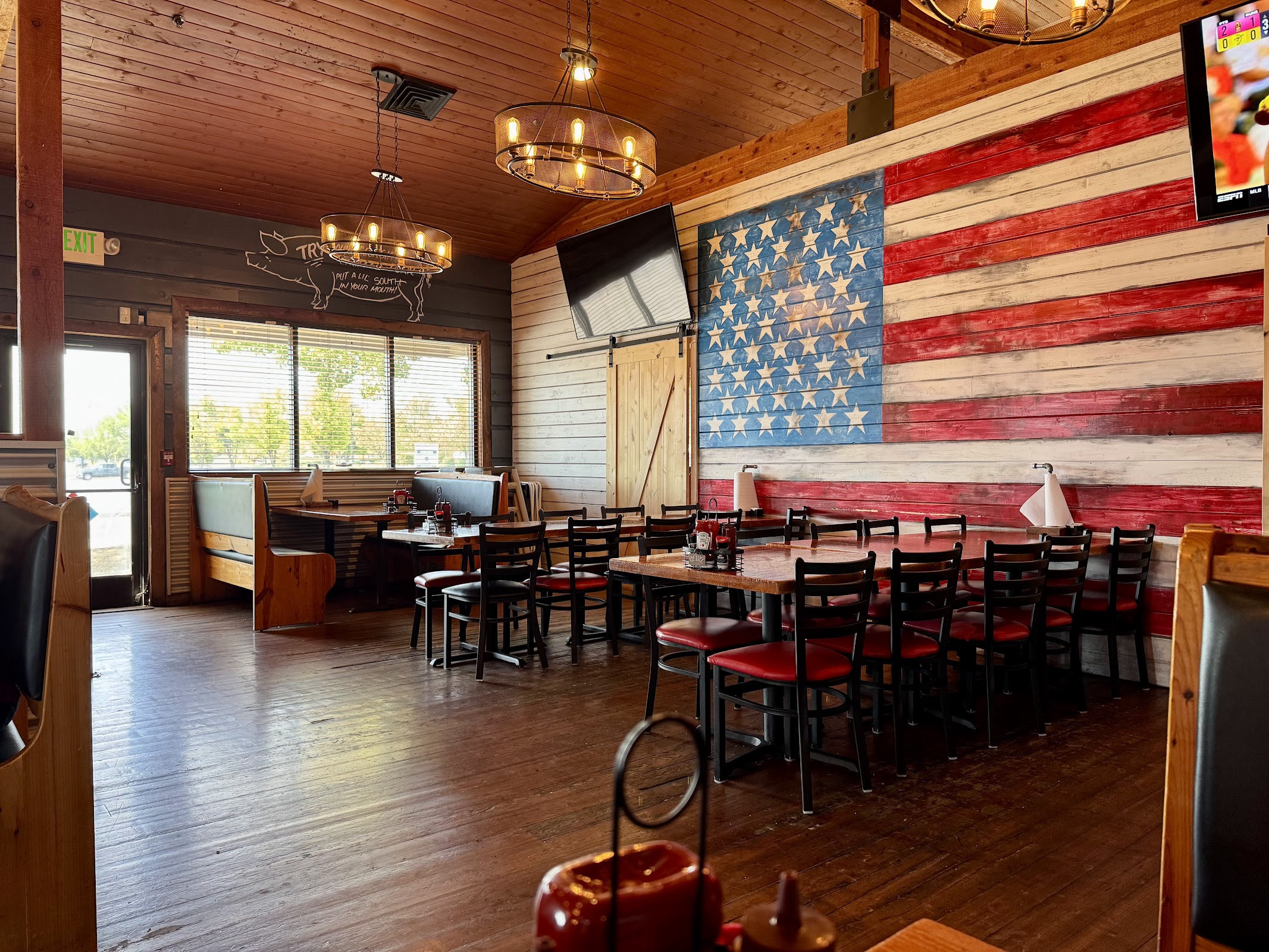 Famous Dave's Bar-B-Que photo 3