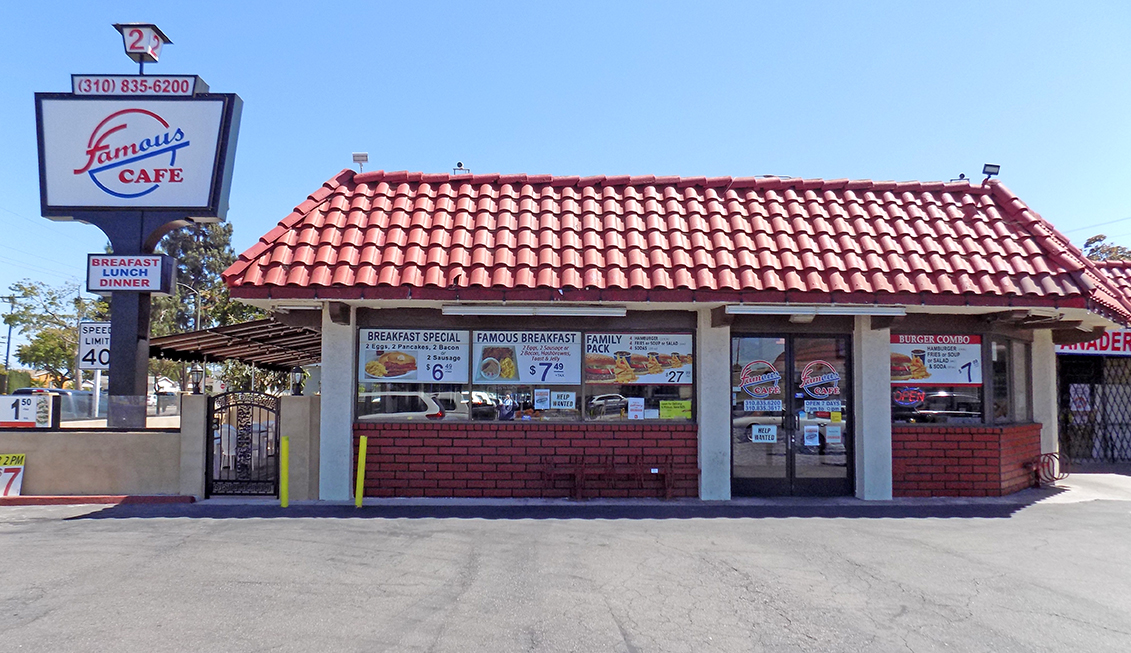 Famous Cafe/Burgers photo 2