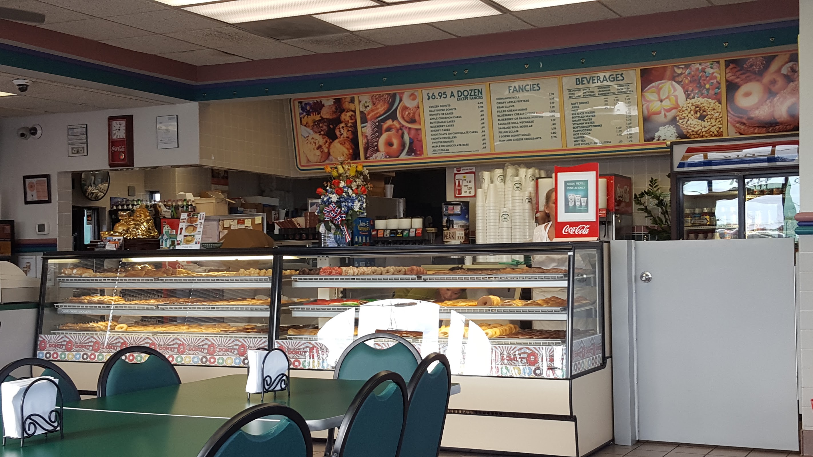 Johnny's Doughnuts photo 3