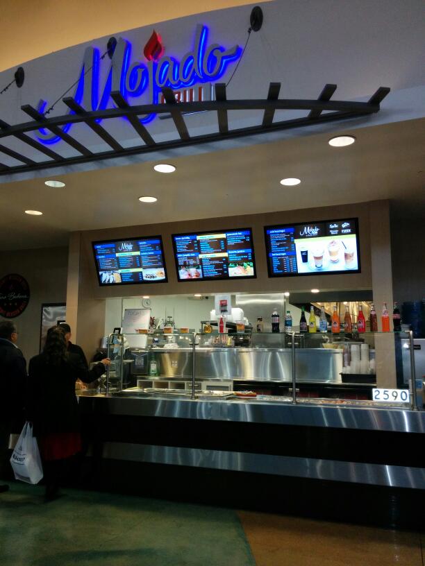 Mojado Grill photo 1