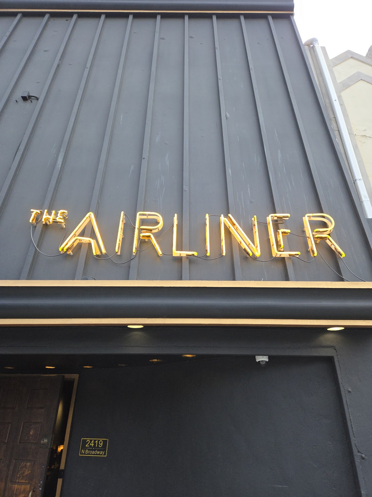 The Airliner photo 3