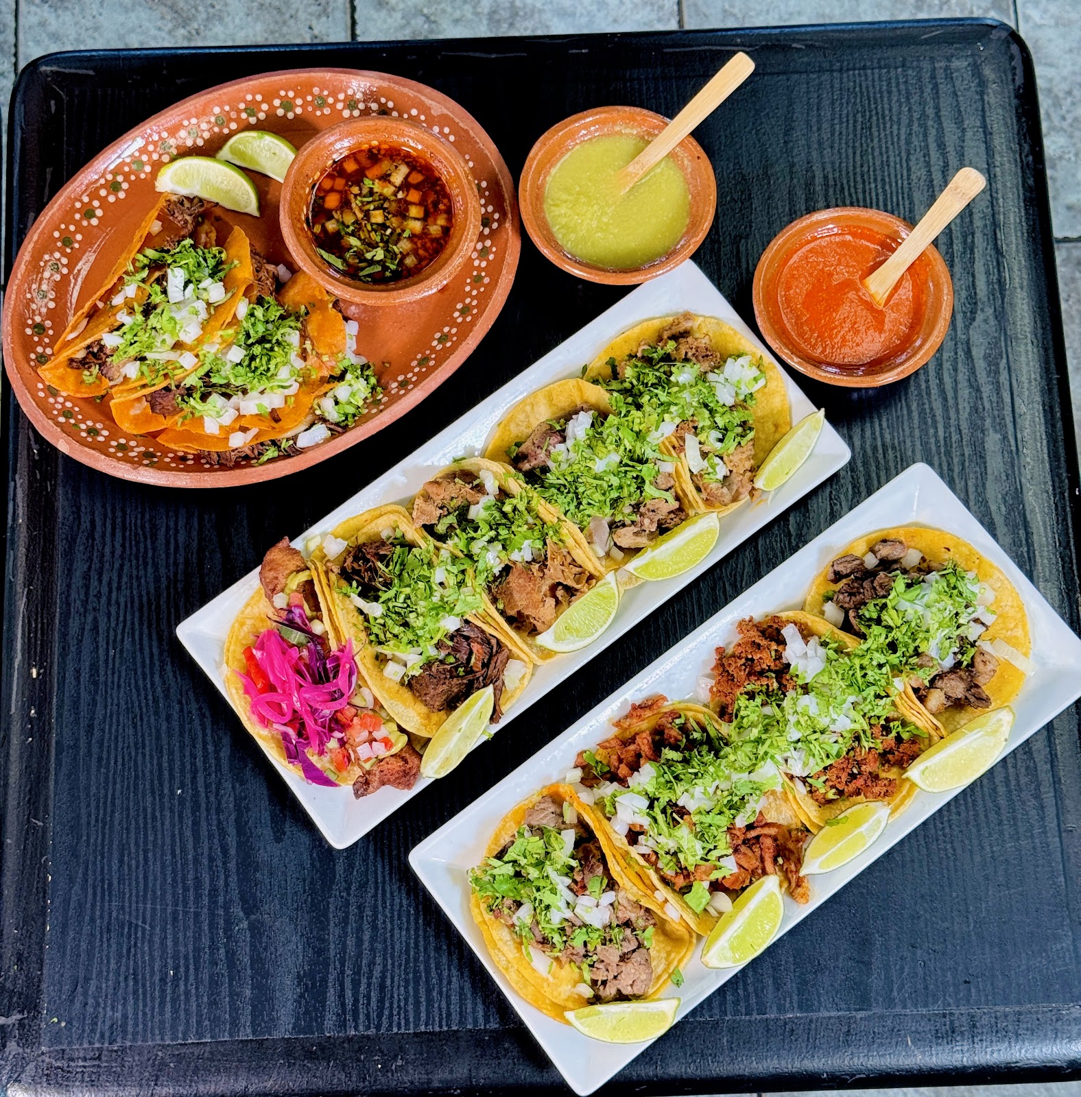 Pa'l Antojo Mexican Restaurant & Bar photo 3
