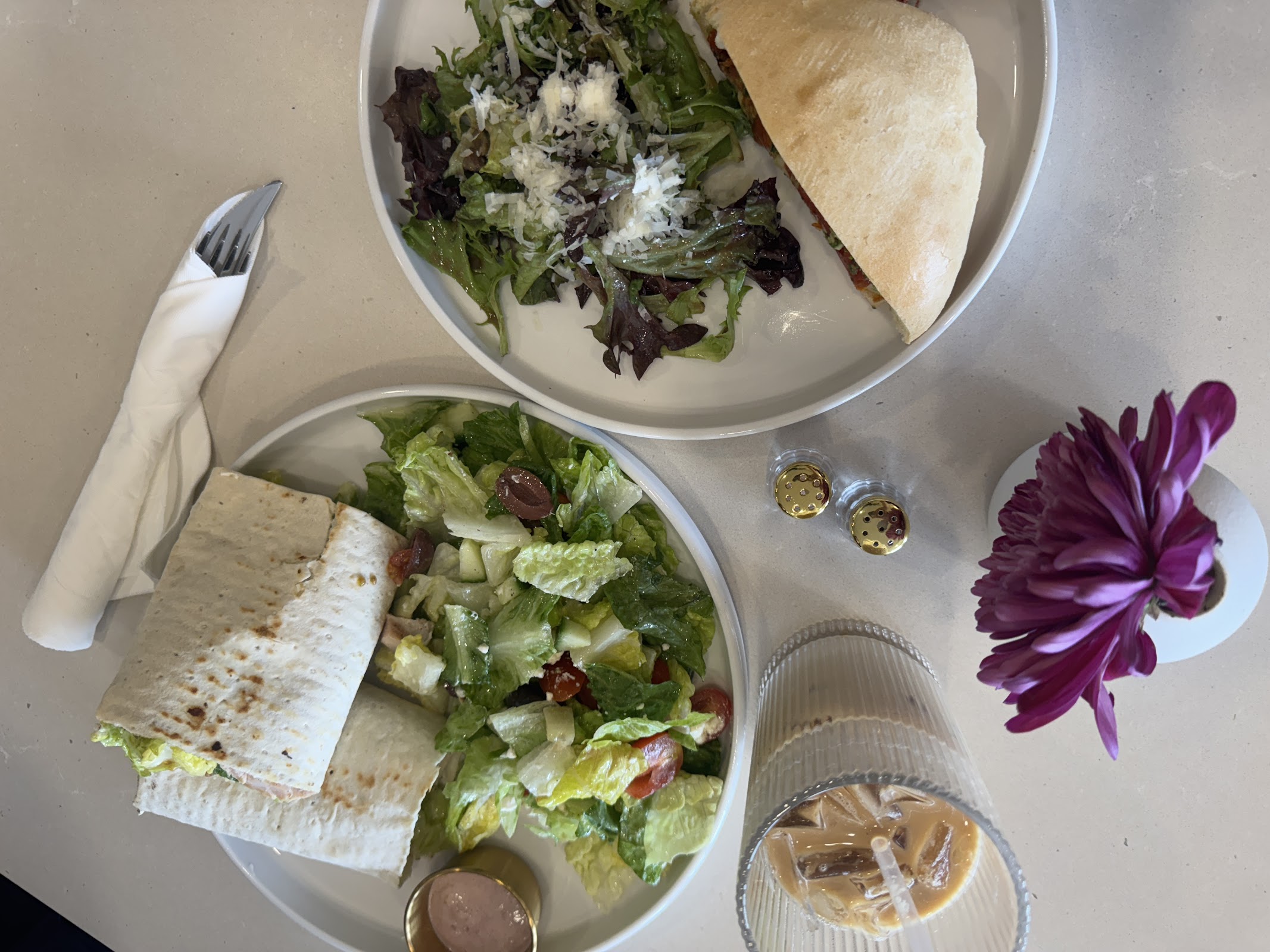 Flora Cafe photo 3