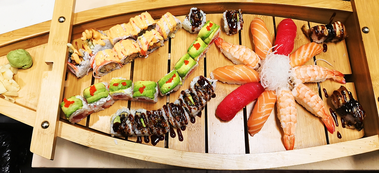 Sushi Koi photo 1