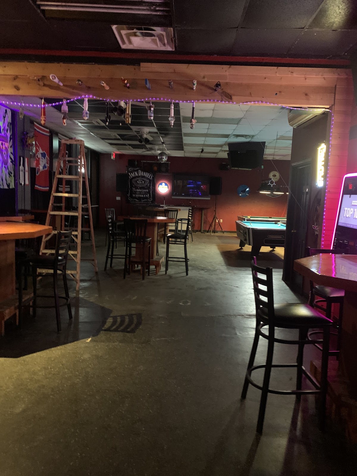QuarterDeck Bar photo 2