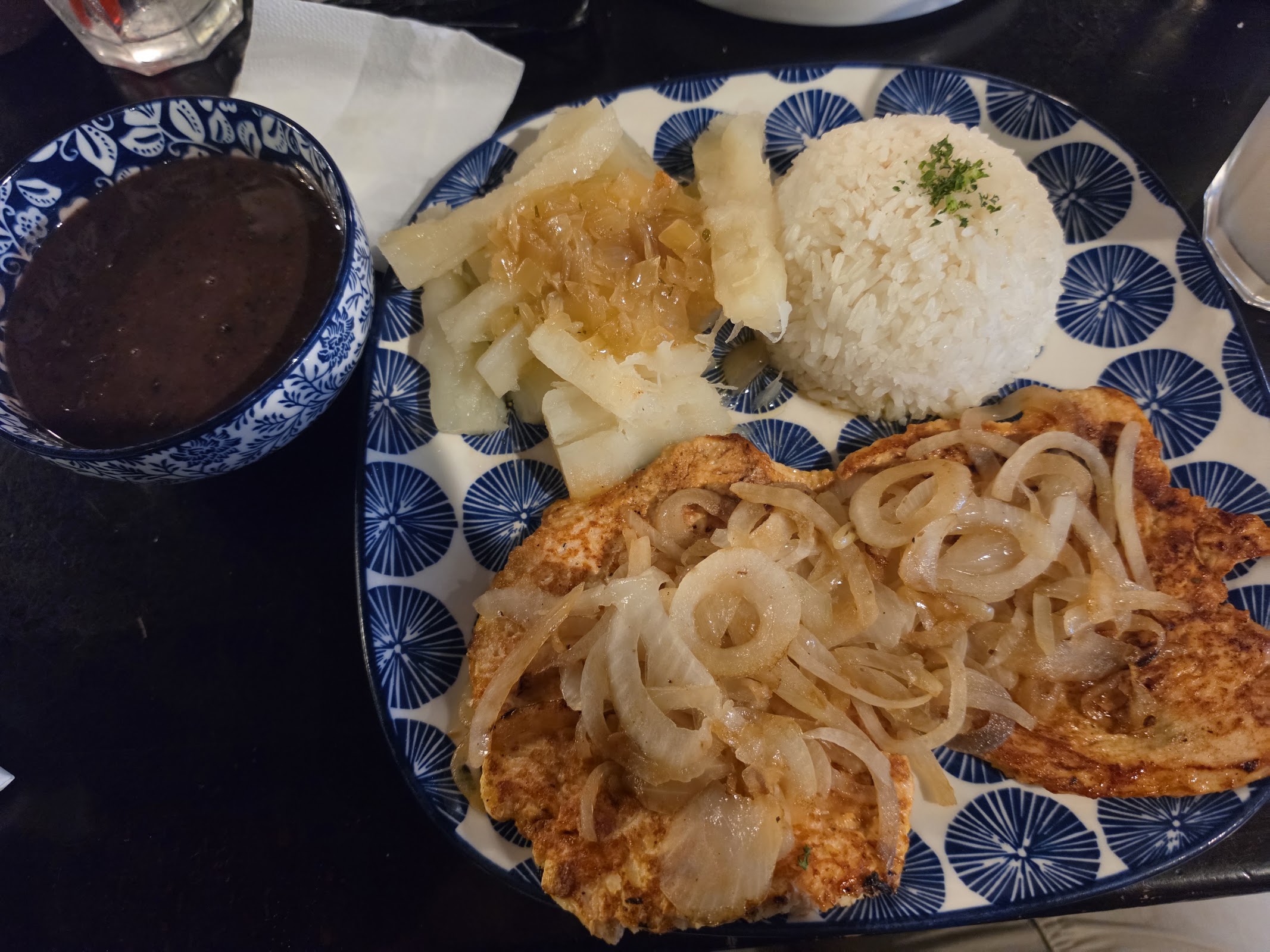 Versailles Cuban Food photo 2