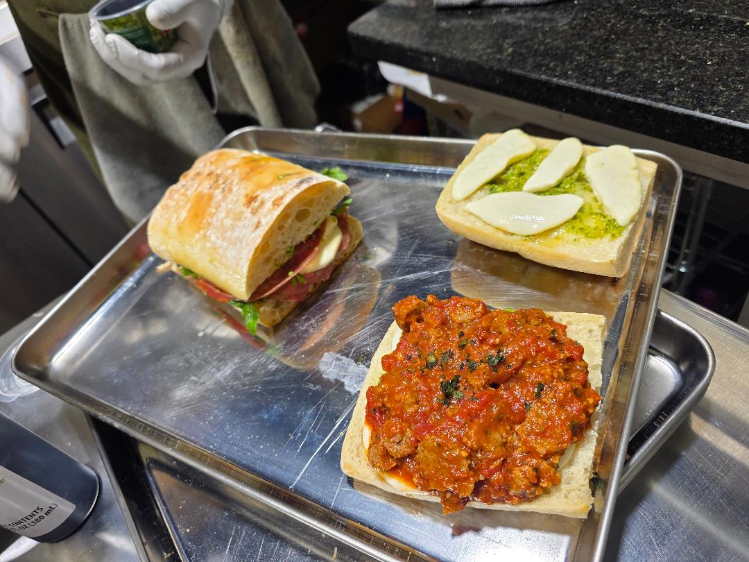 Amore Mio Italian Subs and Espresso Bar photo 1