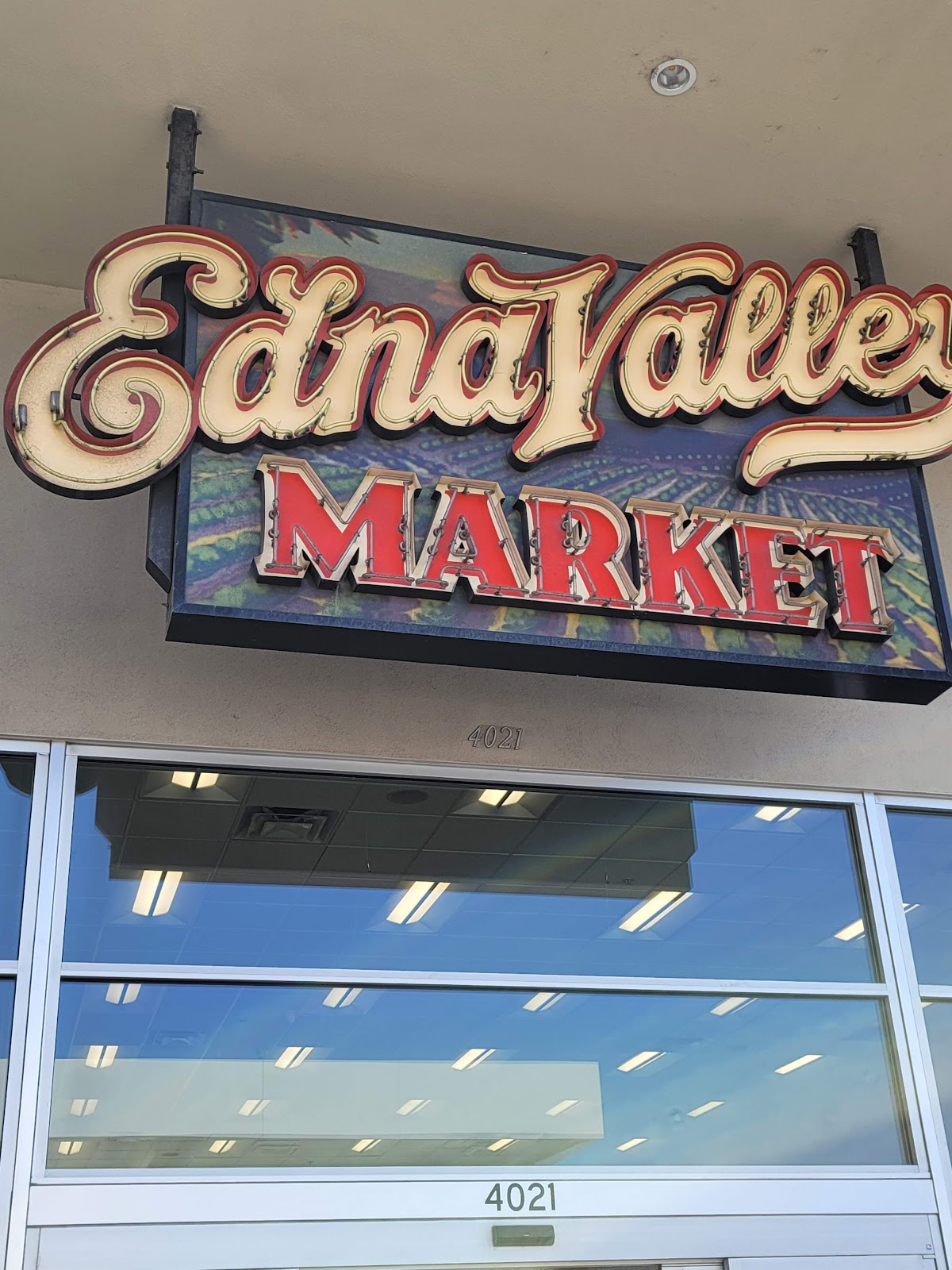 Edna Valley Market photo 2