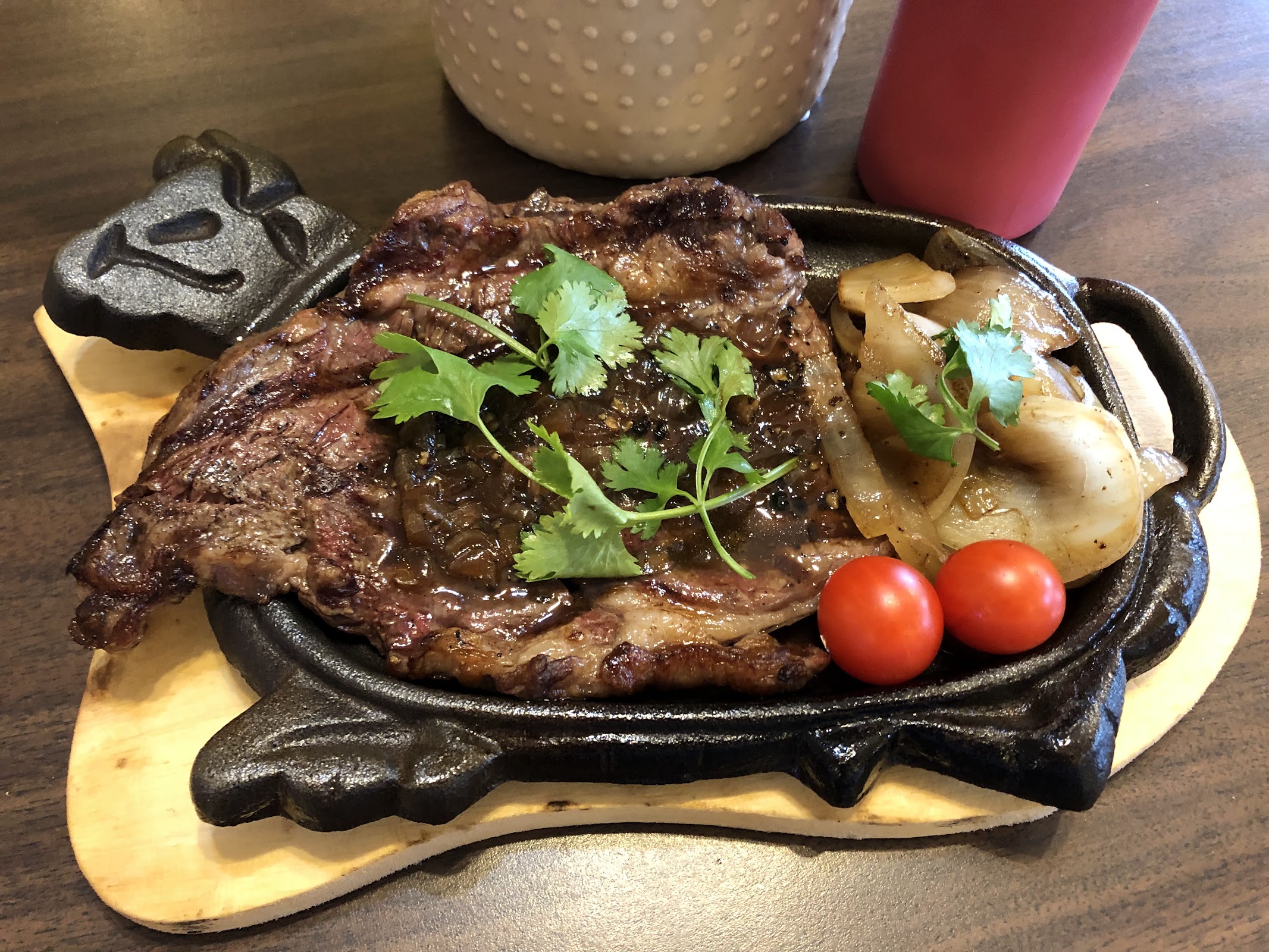 Mr Lu's Burgers & Seafood photo 1