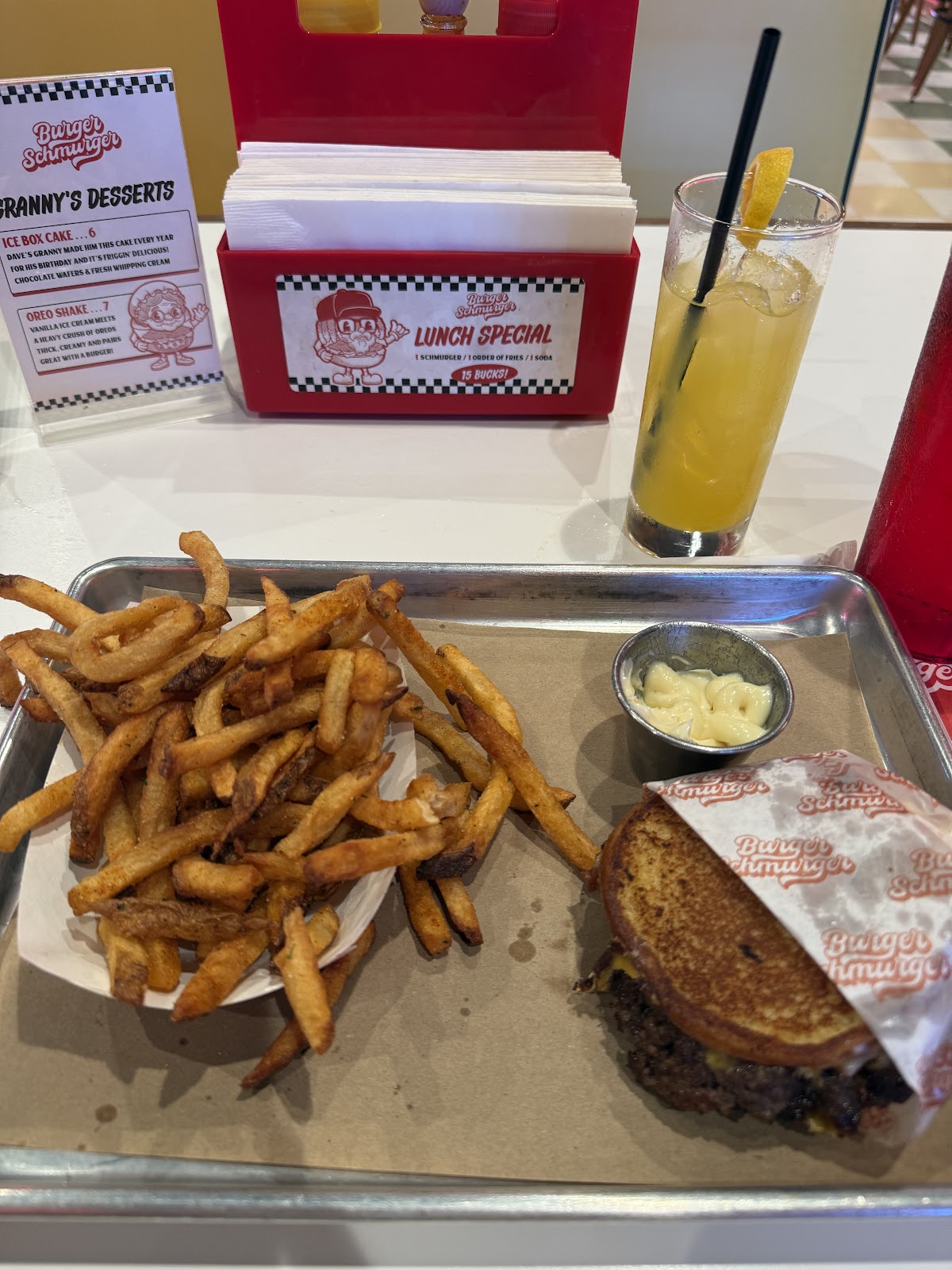 Burger Schmurger photo 2