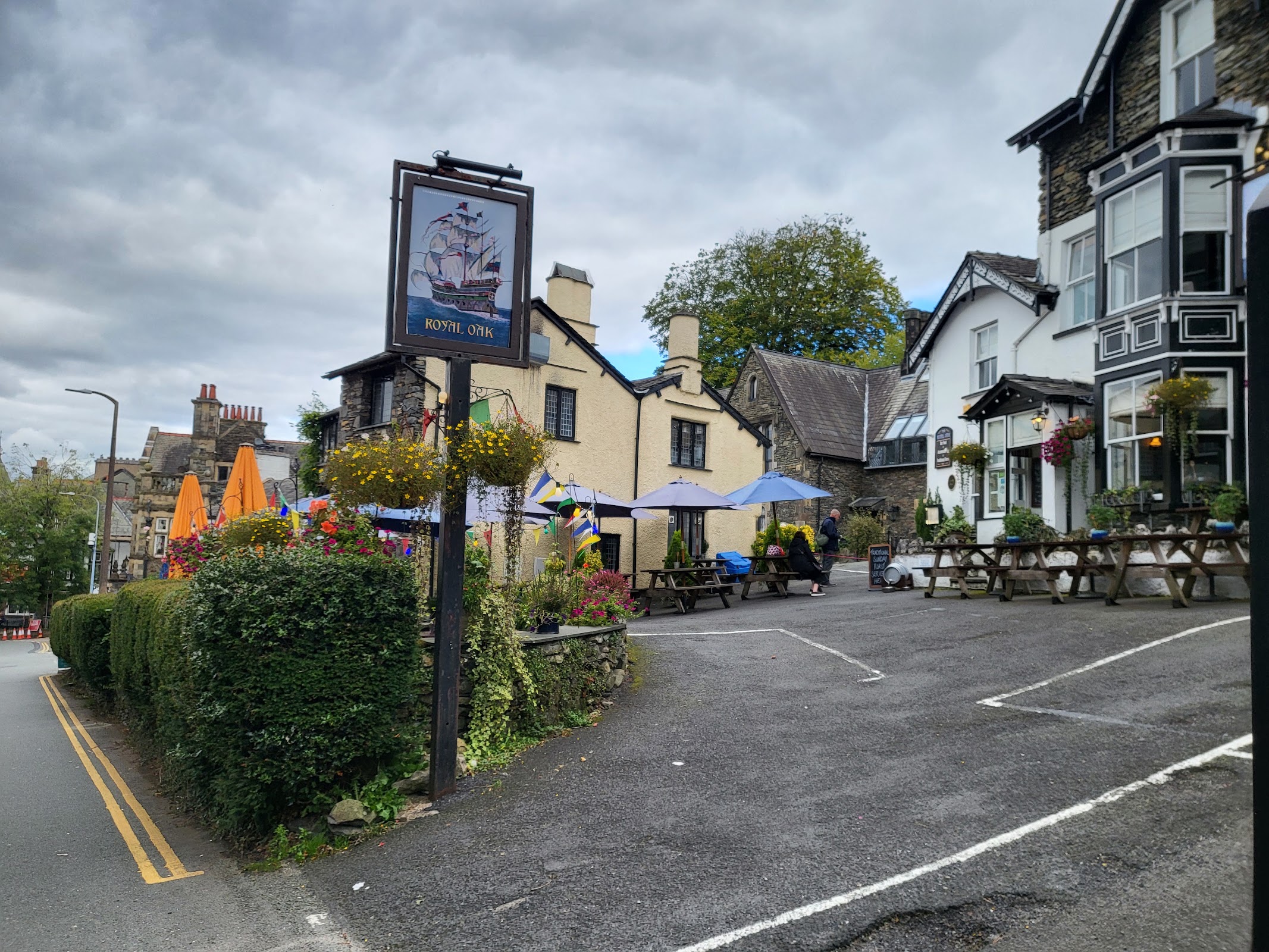 The Royal Oak Inn photo 3