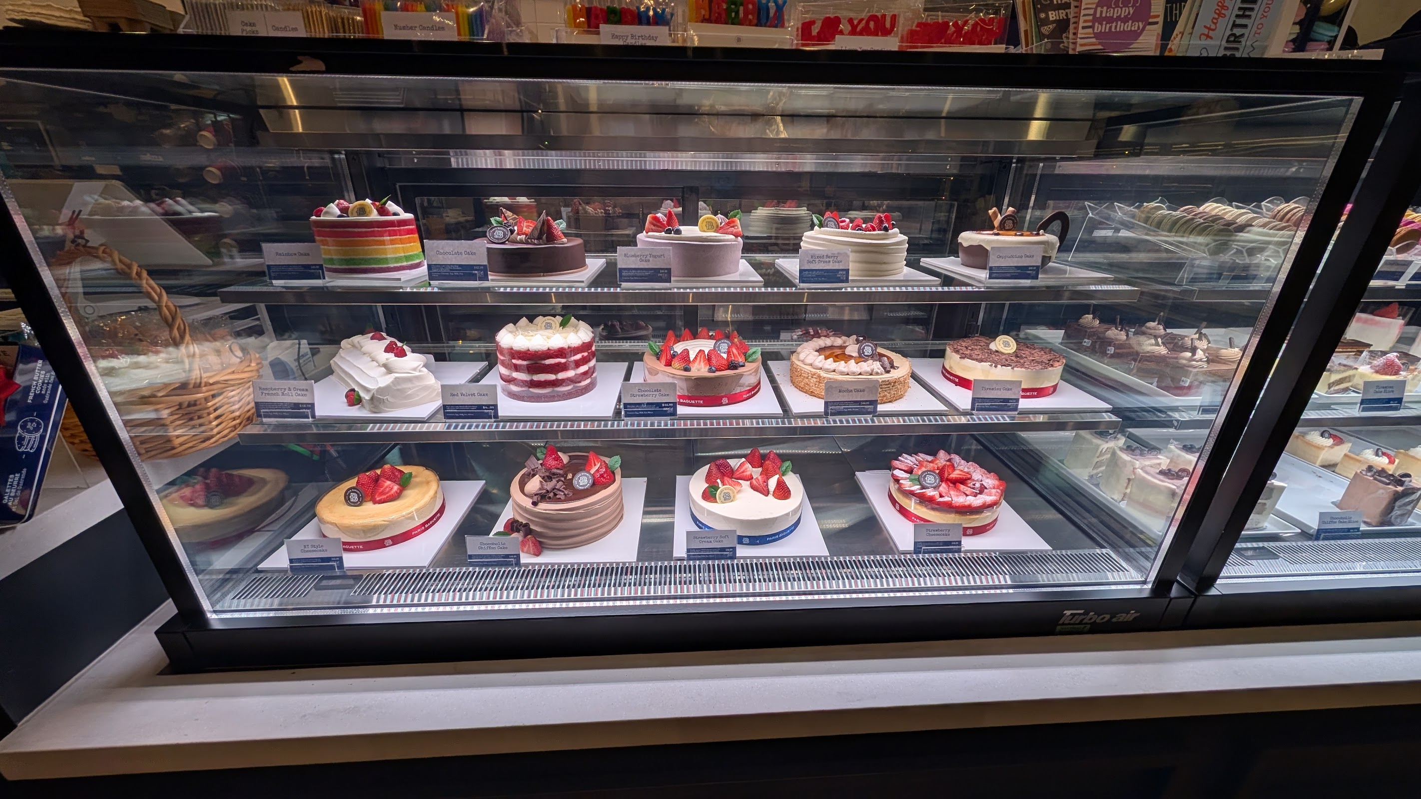 Paris Baguette photo 2