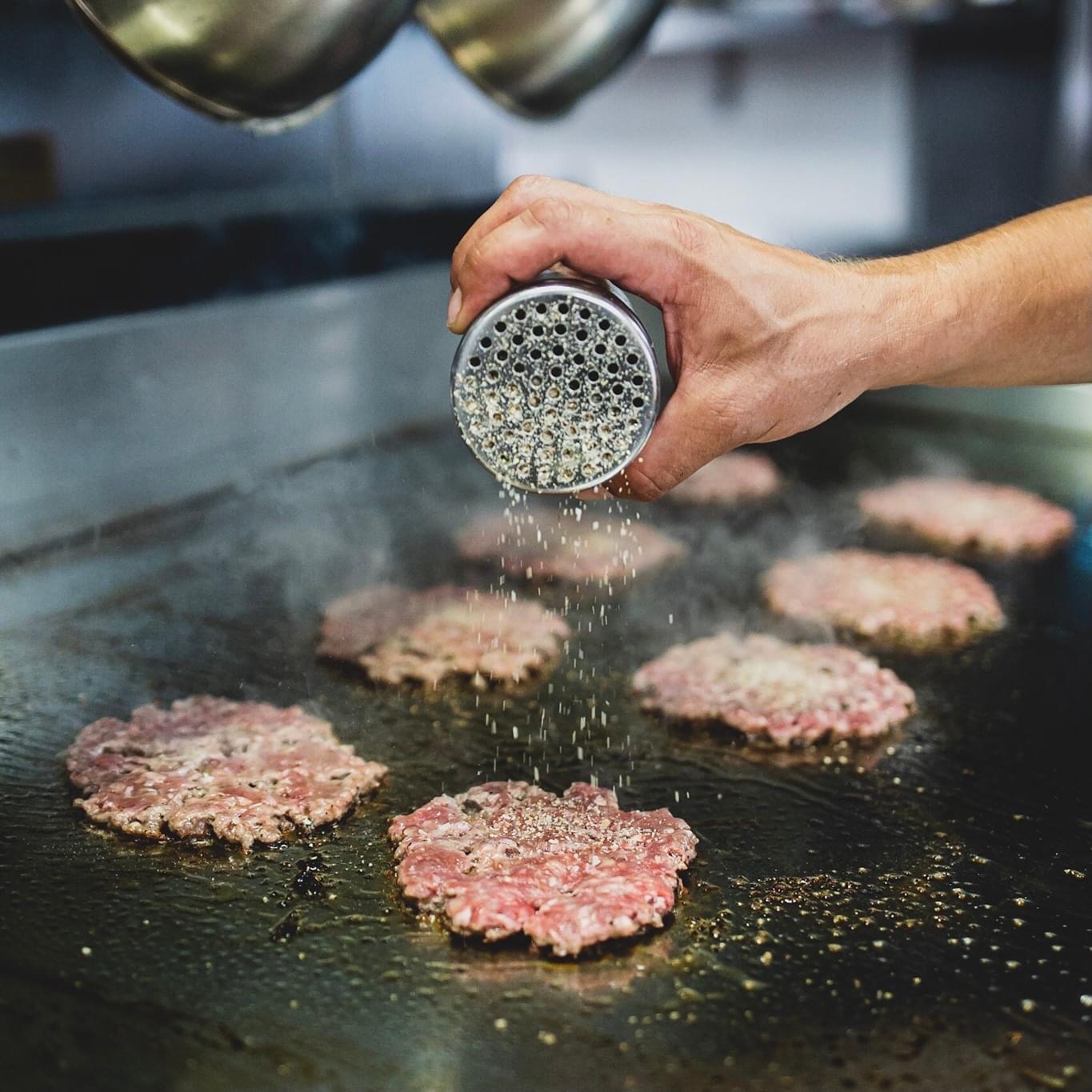 BurgerHub - Halal SmashBurgers and Zinger photo 1
