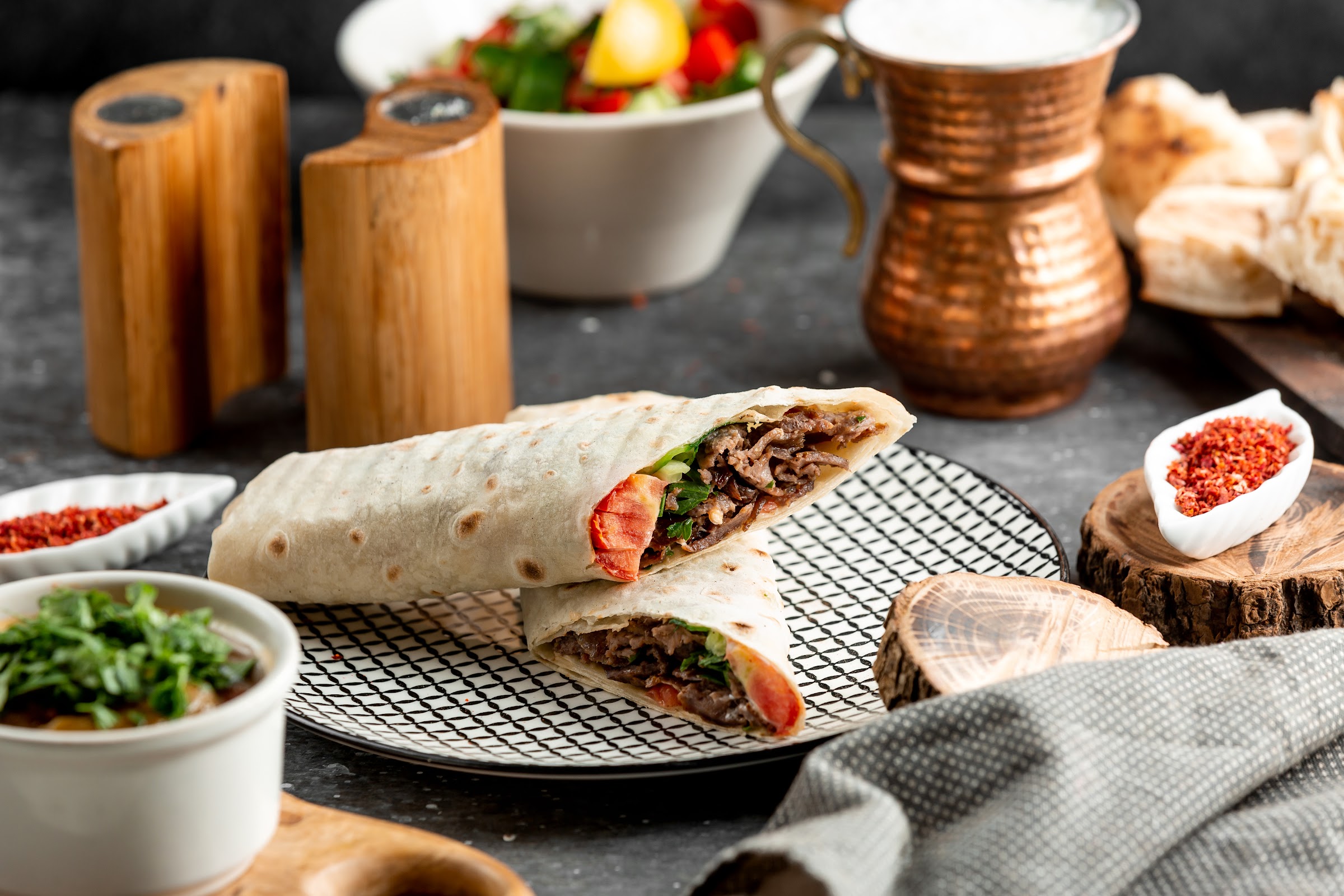 Hot-spot-gyro photo 2