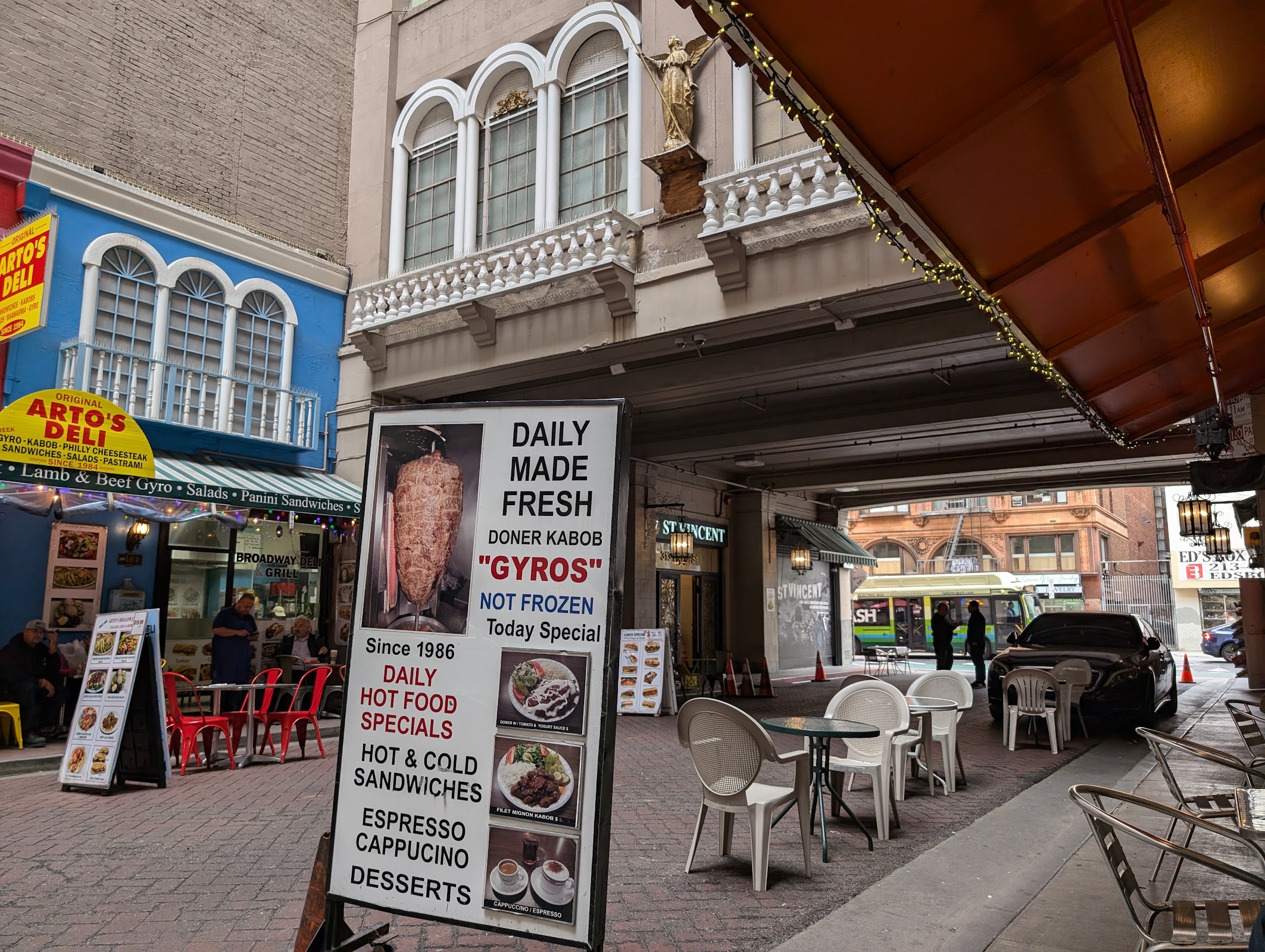 St Vincent Deli photo 3