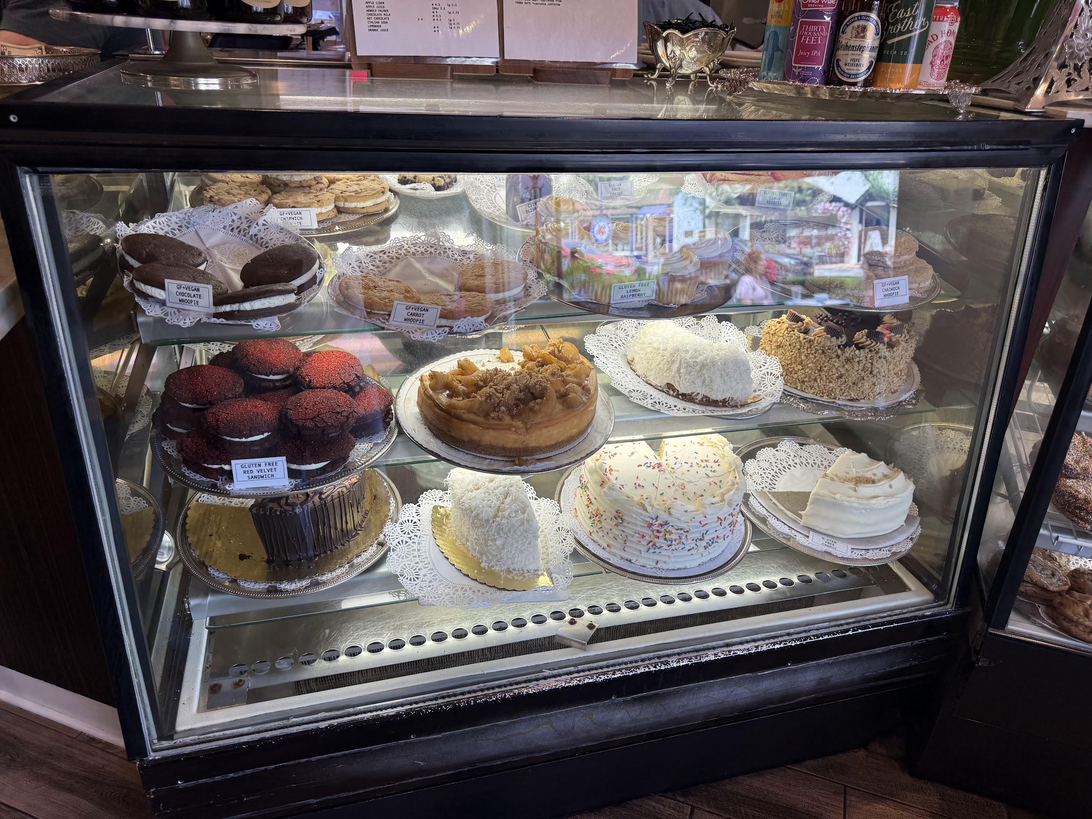 Aroma Coffee & Tea Co photo 3