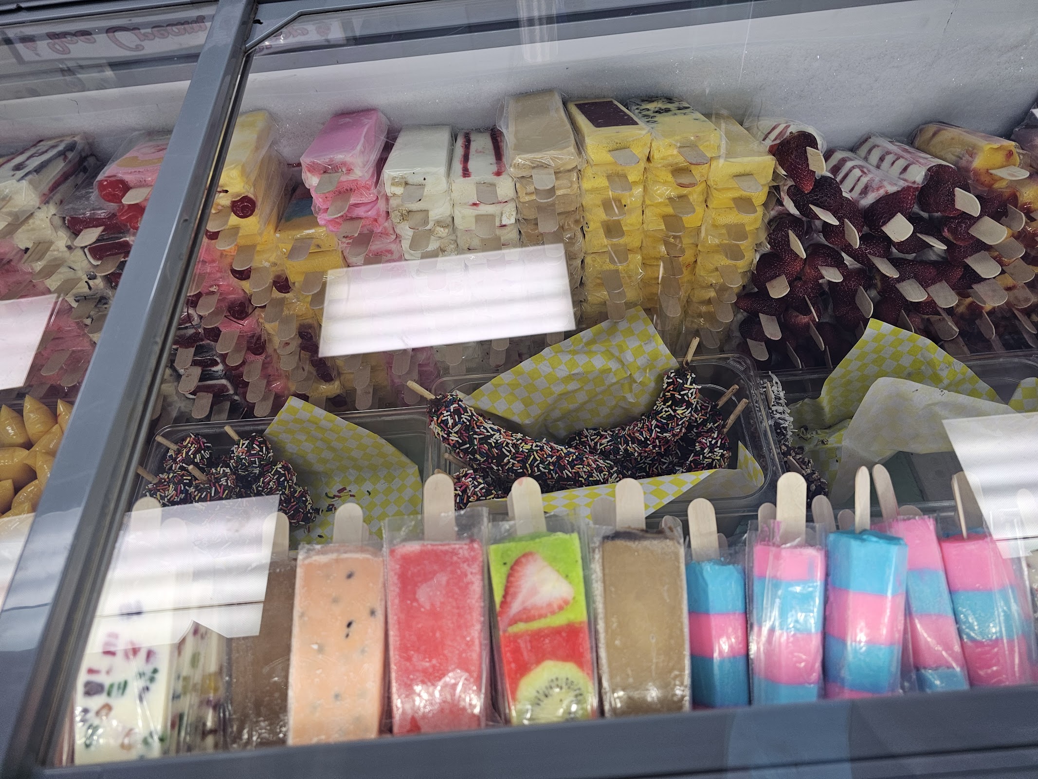 Tropicana Ice Cream Shop photo 2