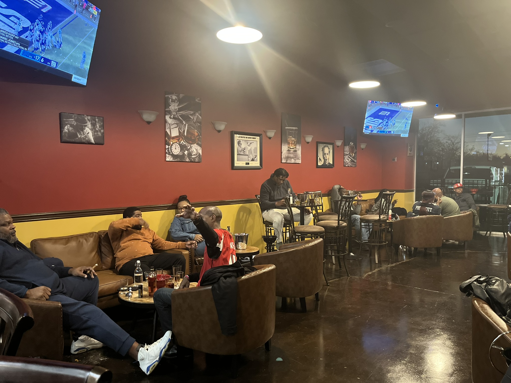 Torch Cigar Lounge photo 1