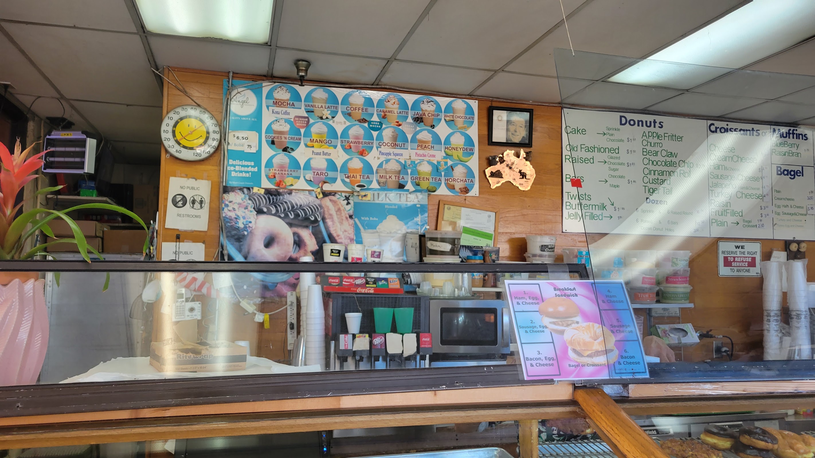 Donut Shop West photo 3