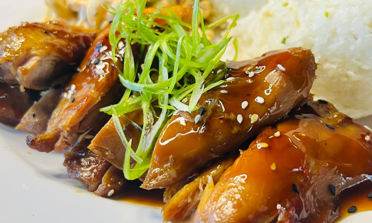 Hang 10 Hawaiian BBQ & Catering photo 2