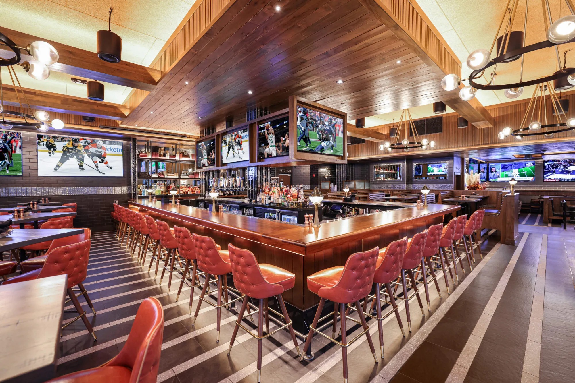 Tap 151 Bar and Grill photo 3