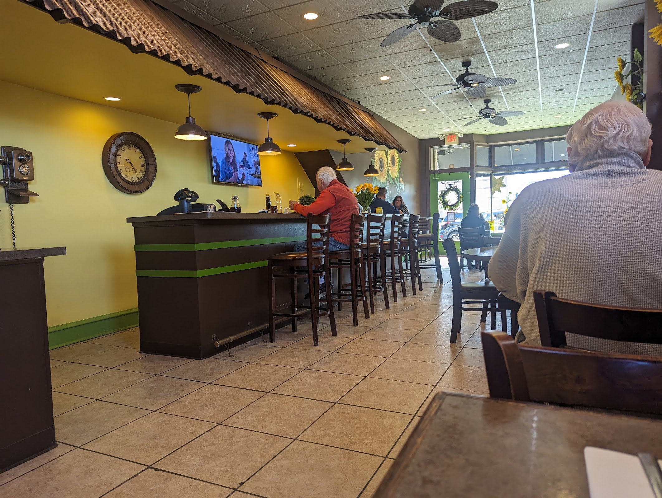 Mary's Cafe photo 2