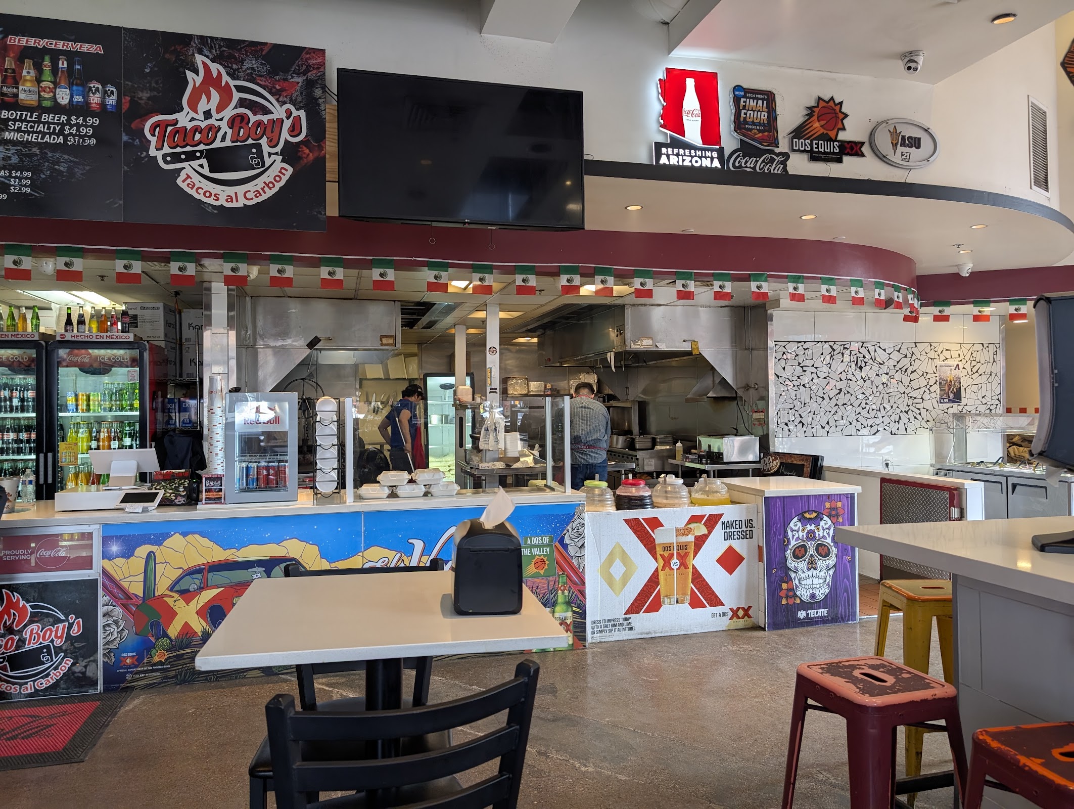 Taco Boy's photo 2