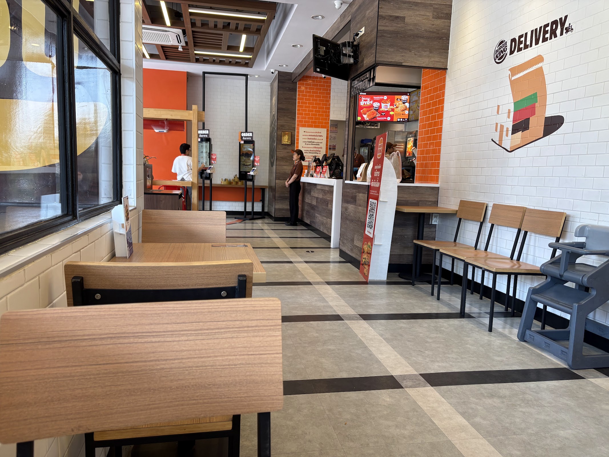 Burger King - Thonglor photo 3