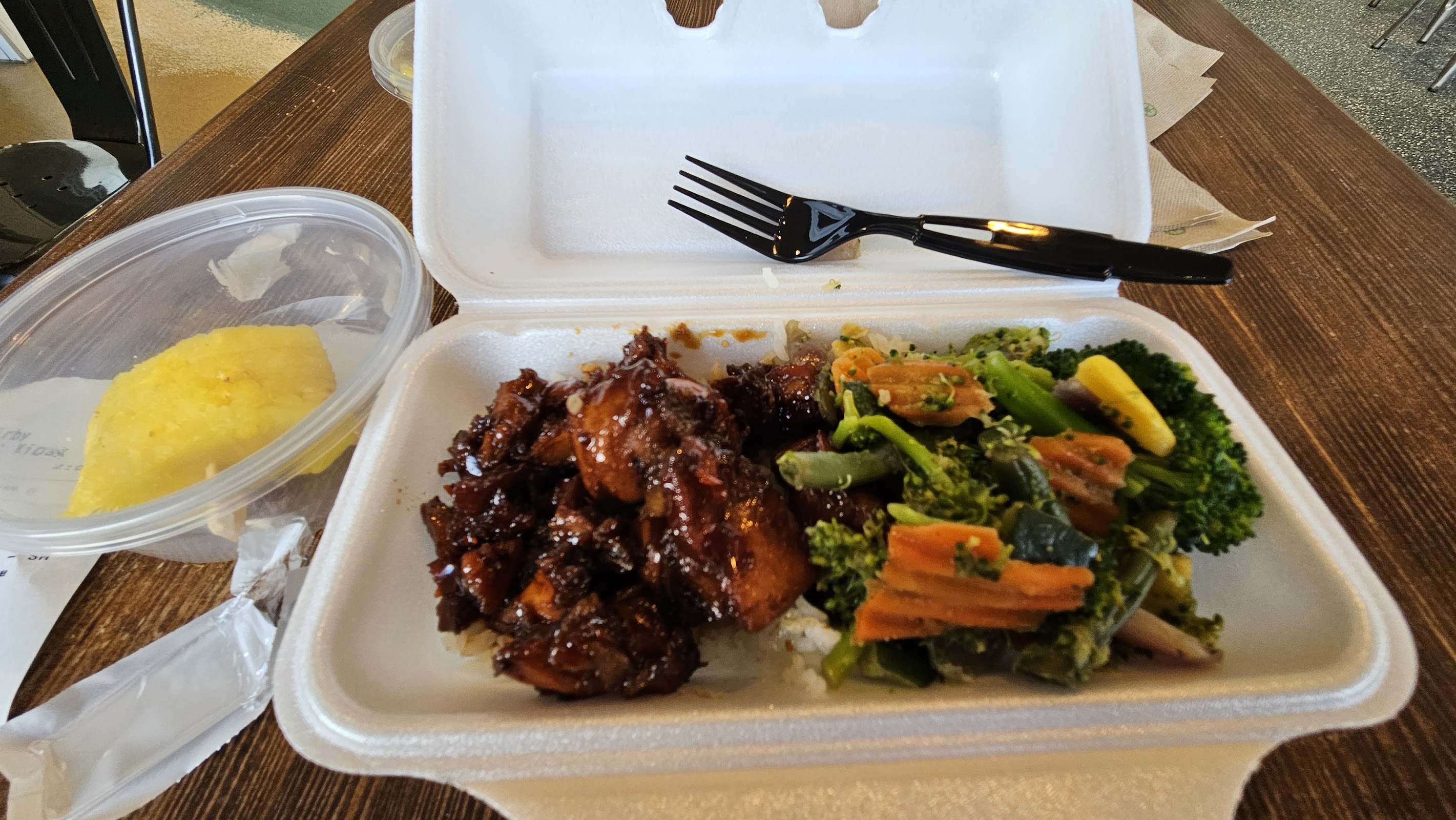 Hawaiian Bros Island Grill photo 1