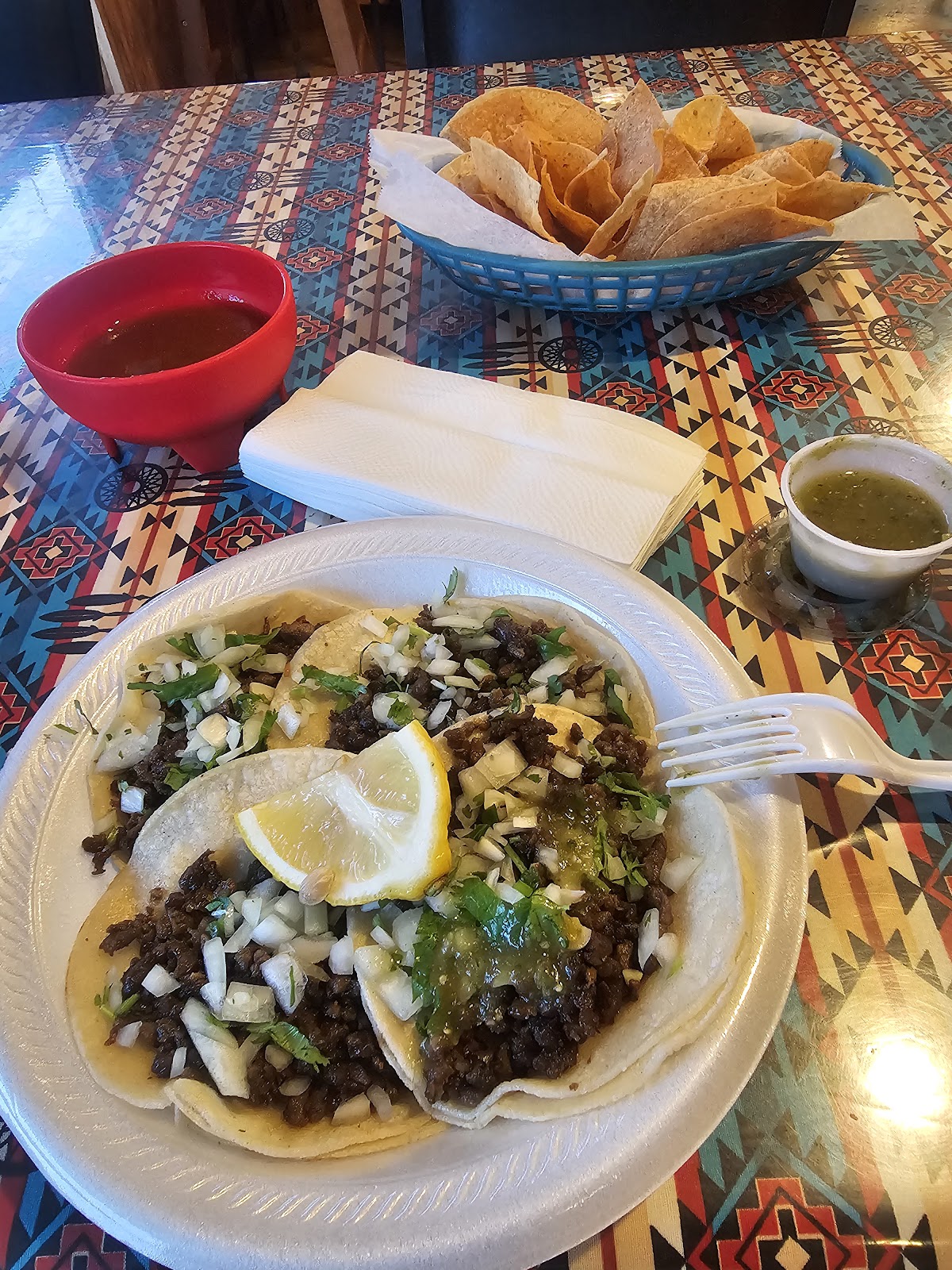 Tacos El Tapatío photo 3