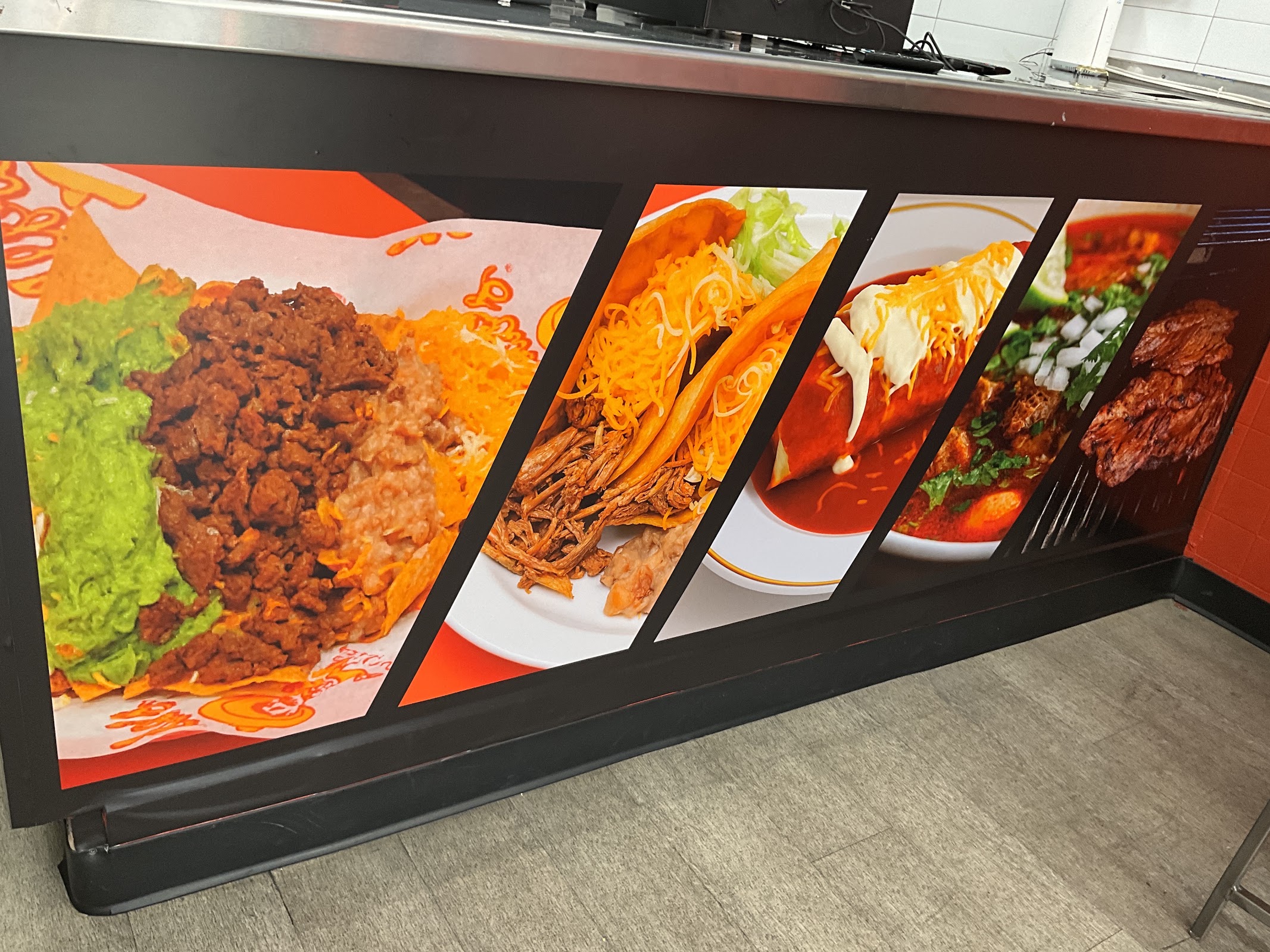 Alfredo’s Mexican Food photo 1