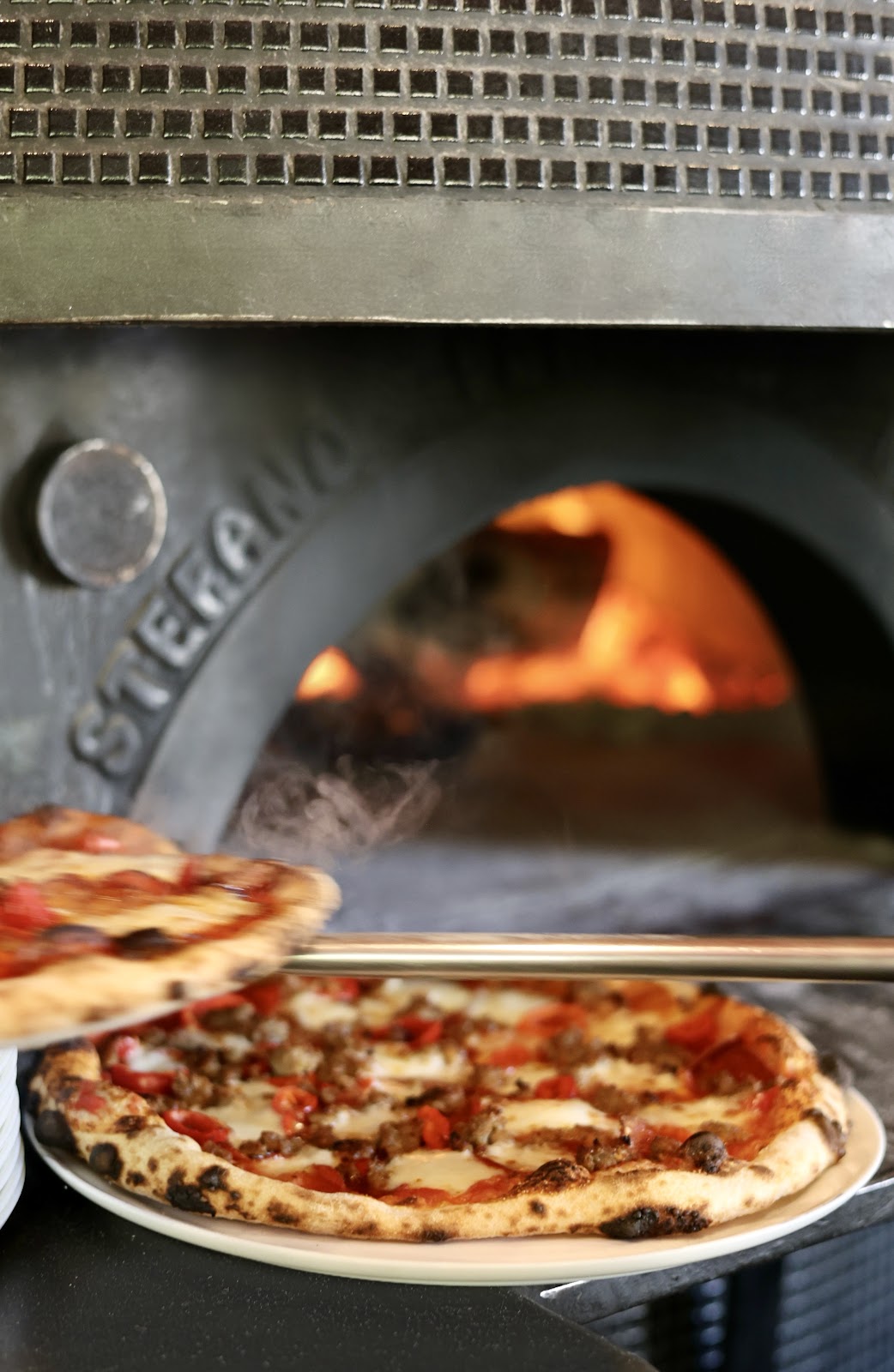 Fiora Pizzeria photo 1