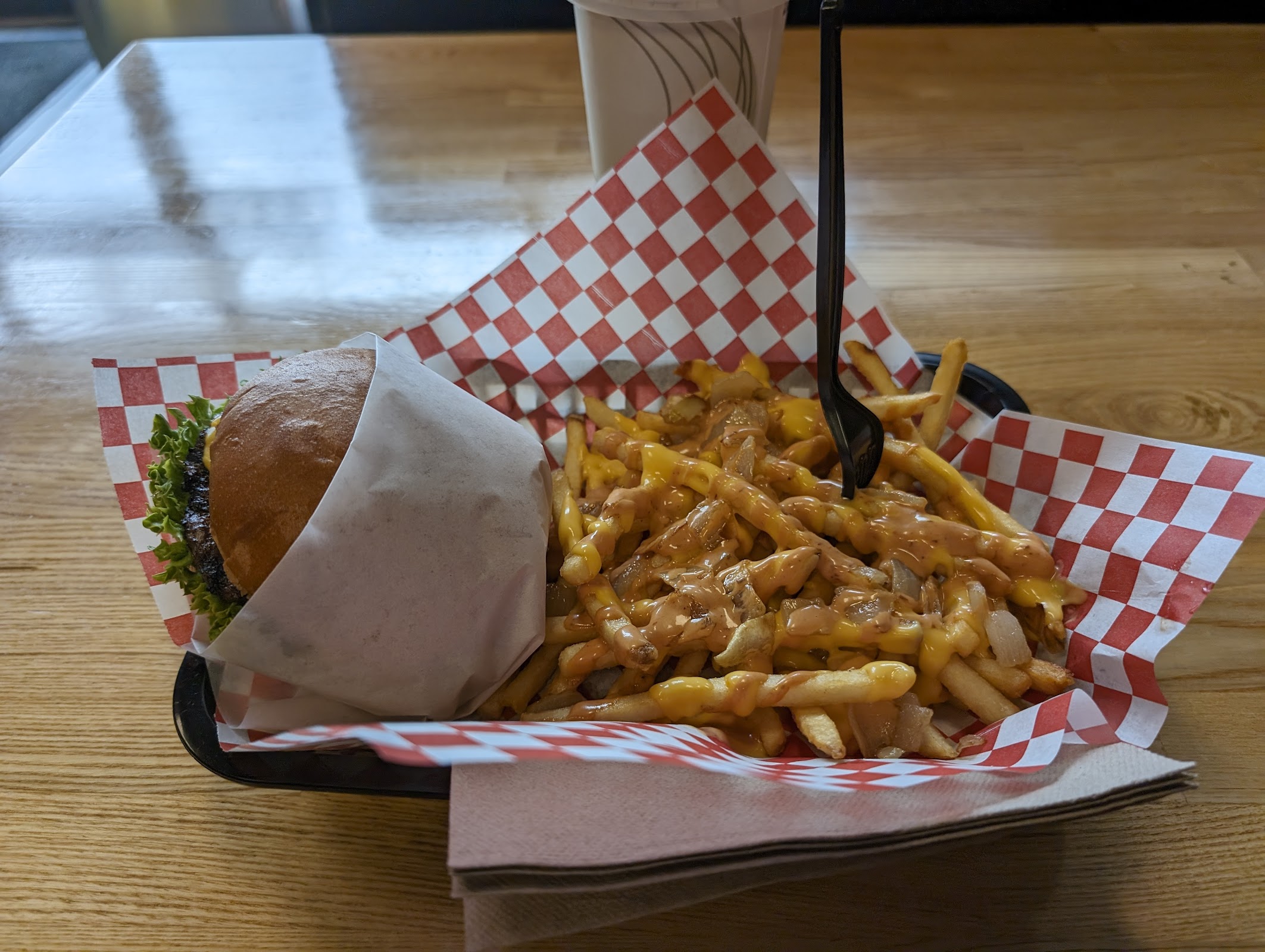 Fred's Burger photo 3