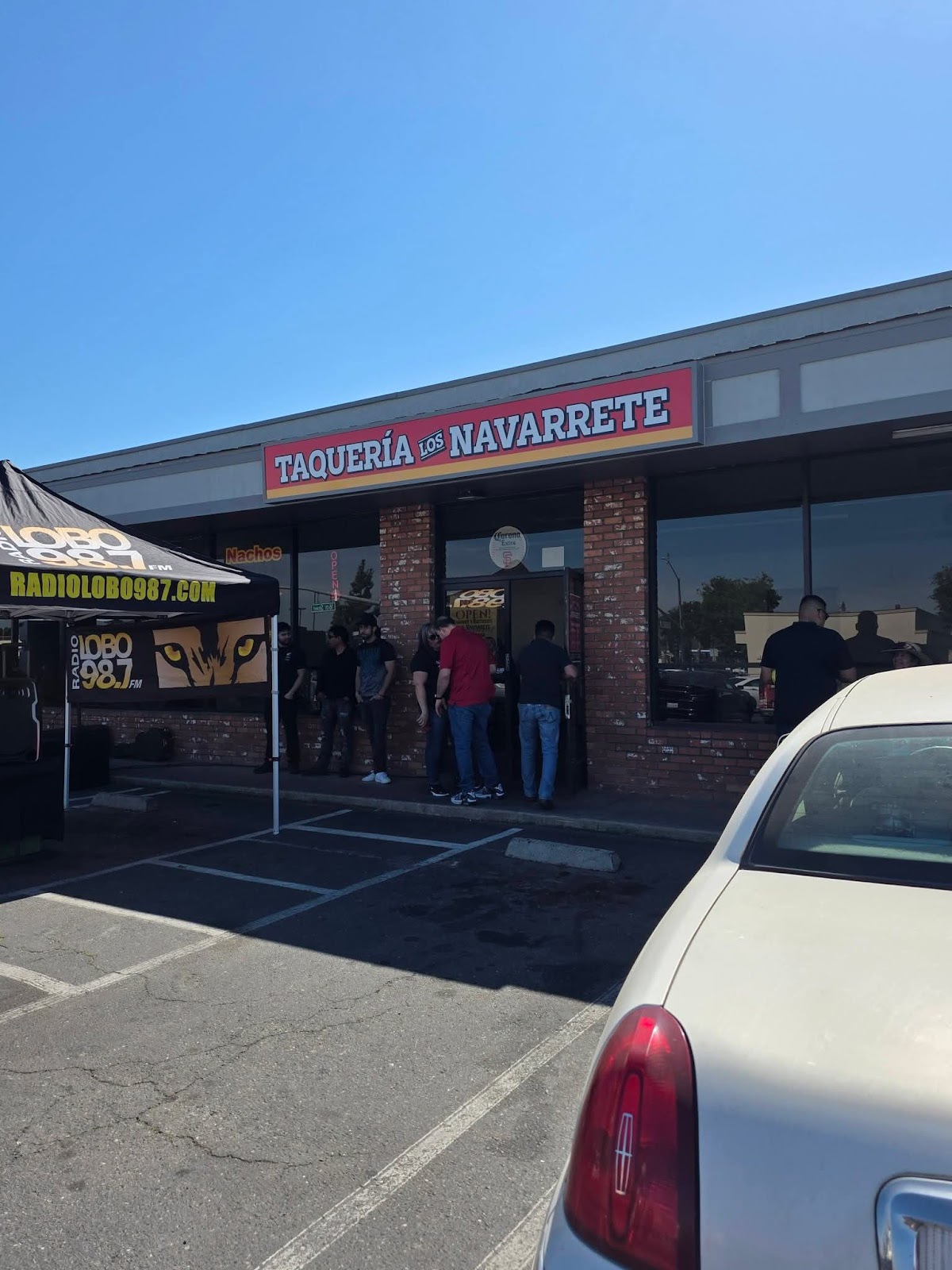 Taqueria y Rosticeria Los Navarrete photo 2
