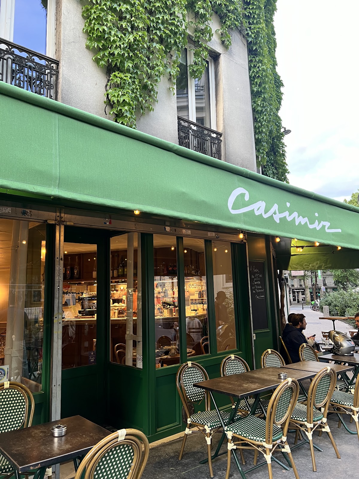 Casimir photo 3