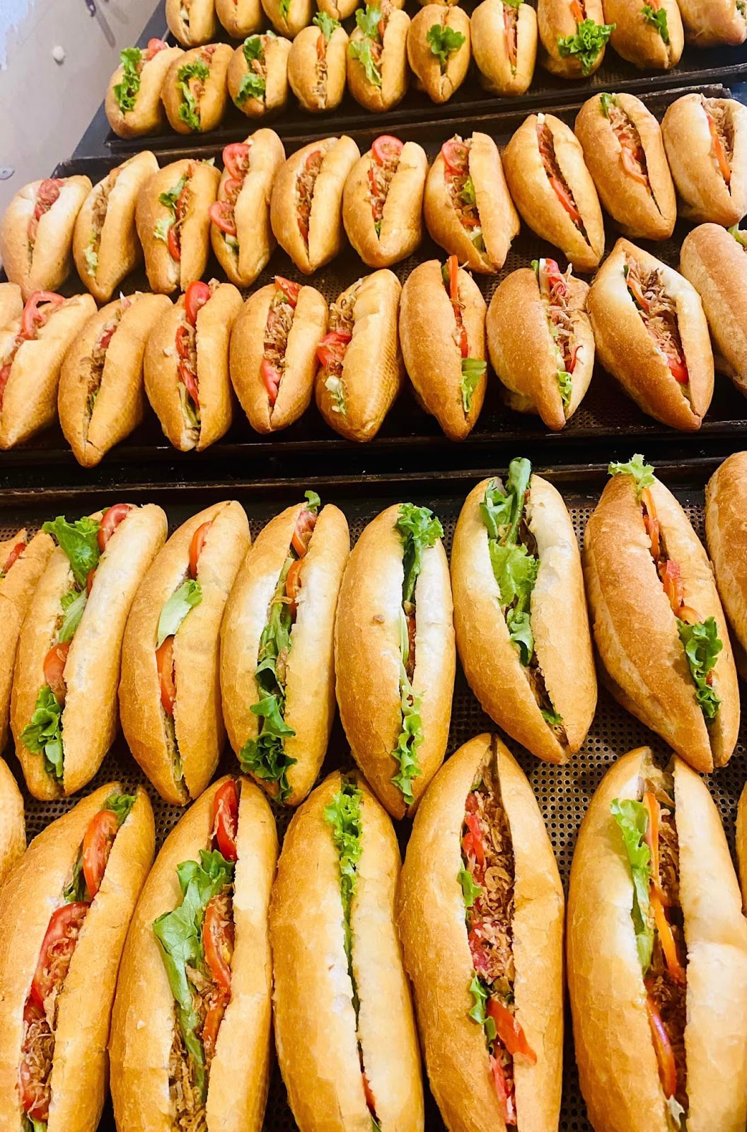 Banh mi Long Hoi photo 2