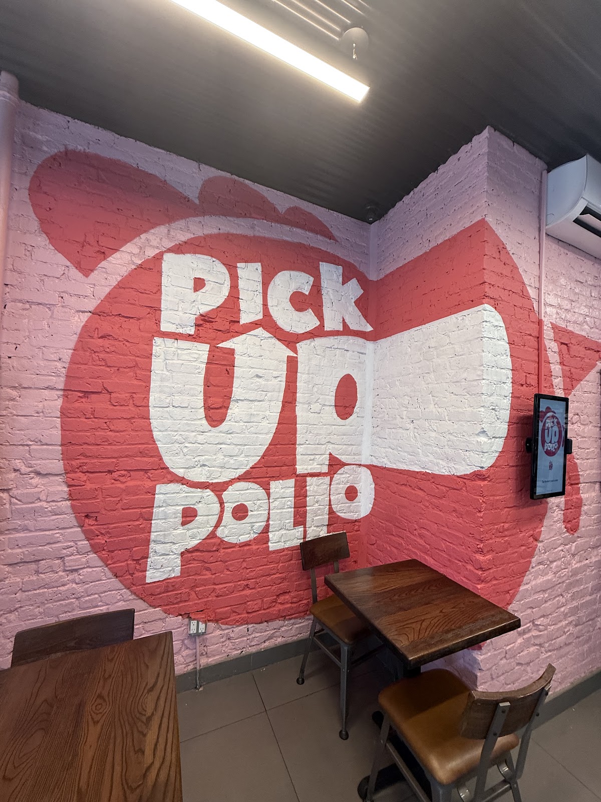 PiCK UP POLLO photo 2