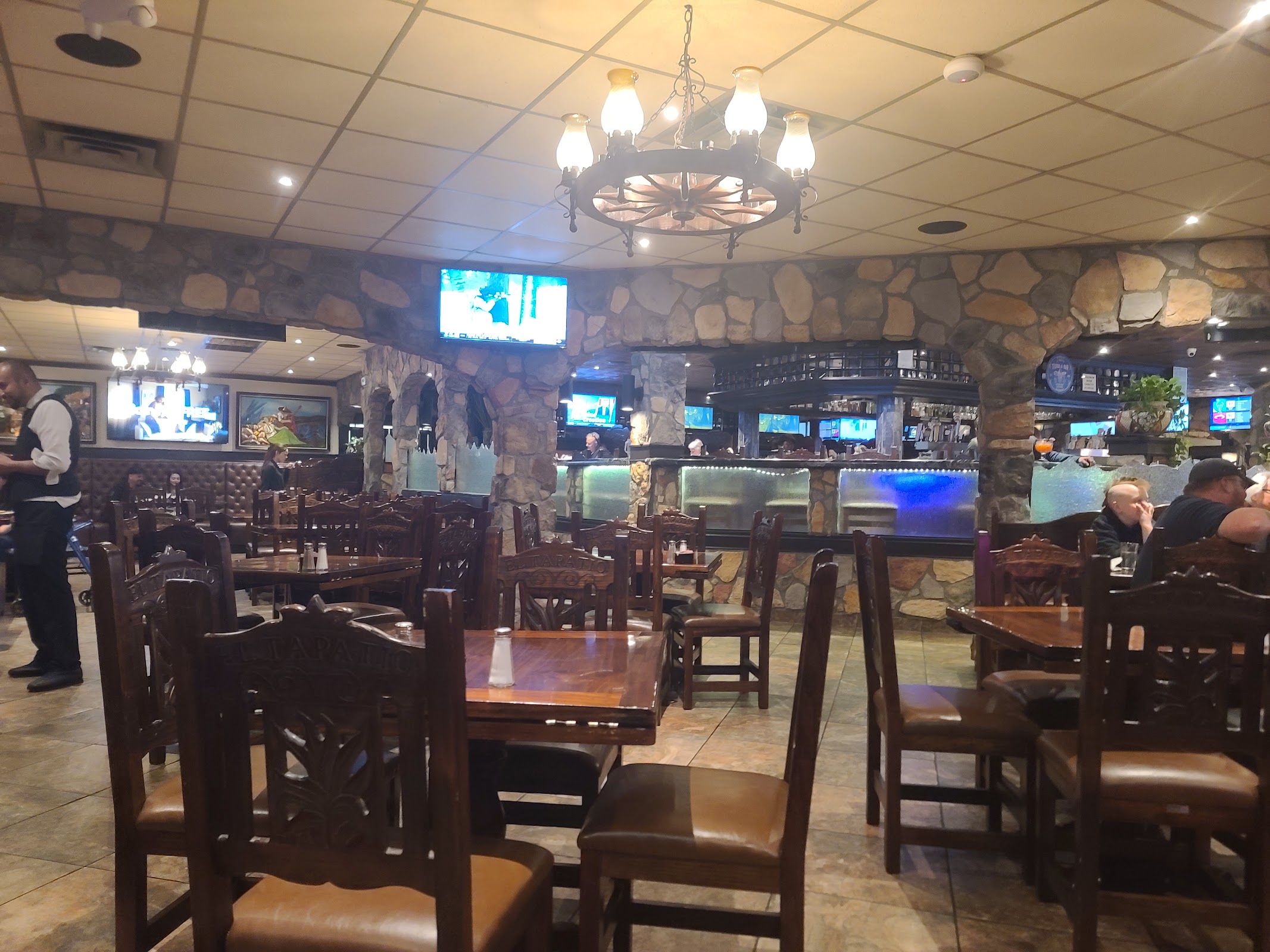 El Tapatio Mexican Restaurant photo 2