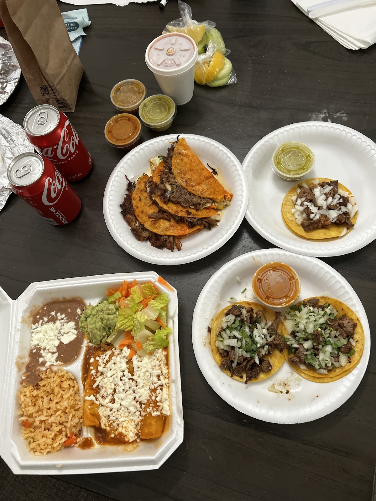 Camachos restaurant photo 3