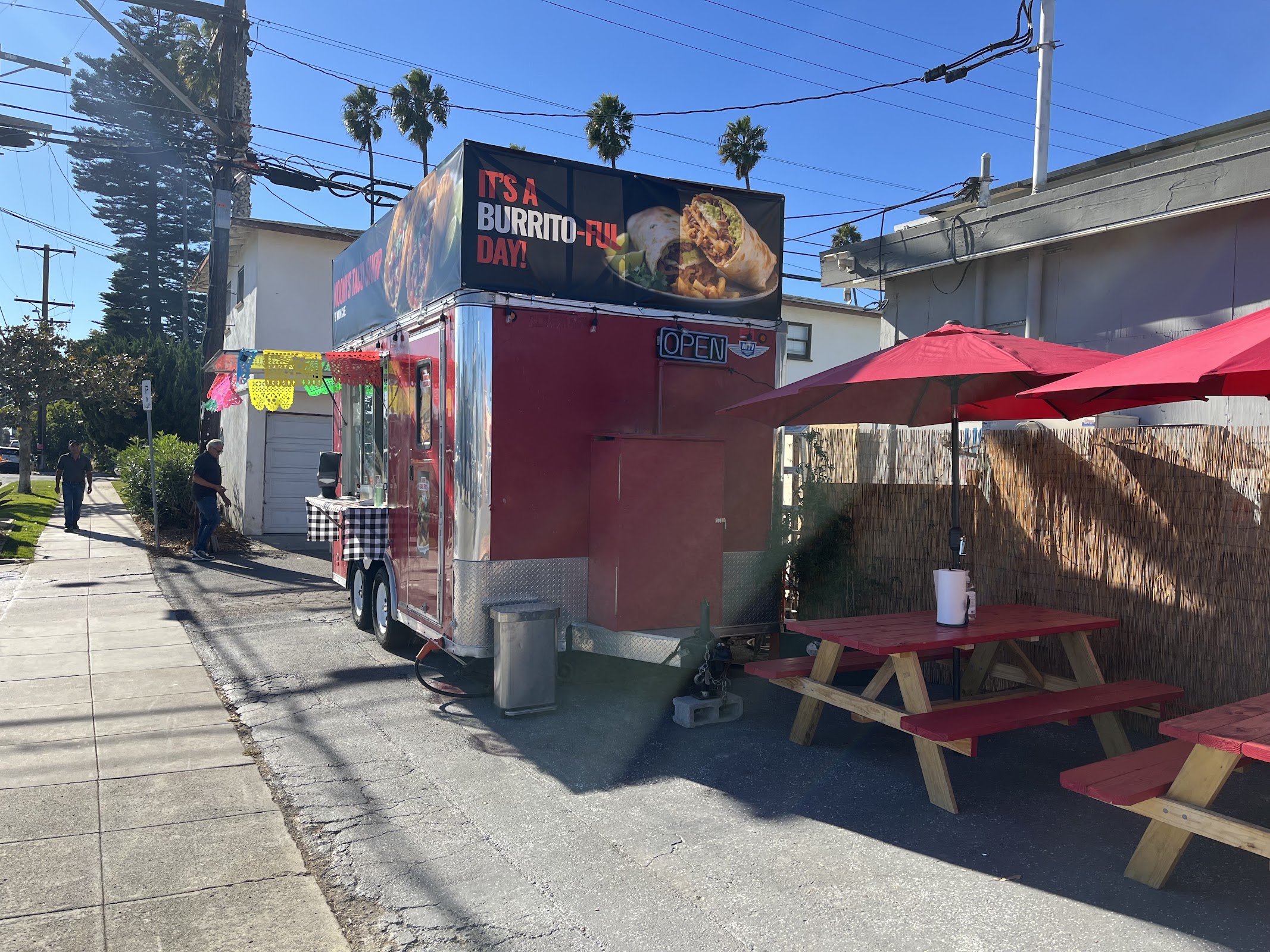 Nooni’s Taco Shop photo 1