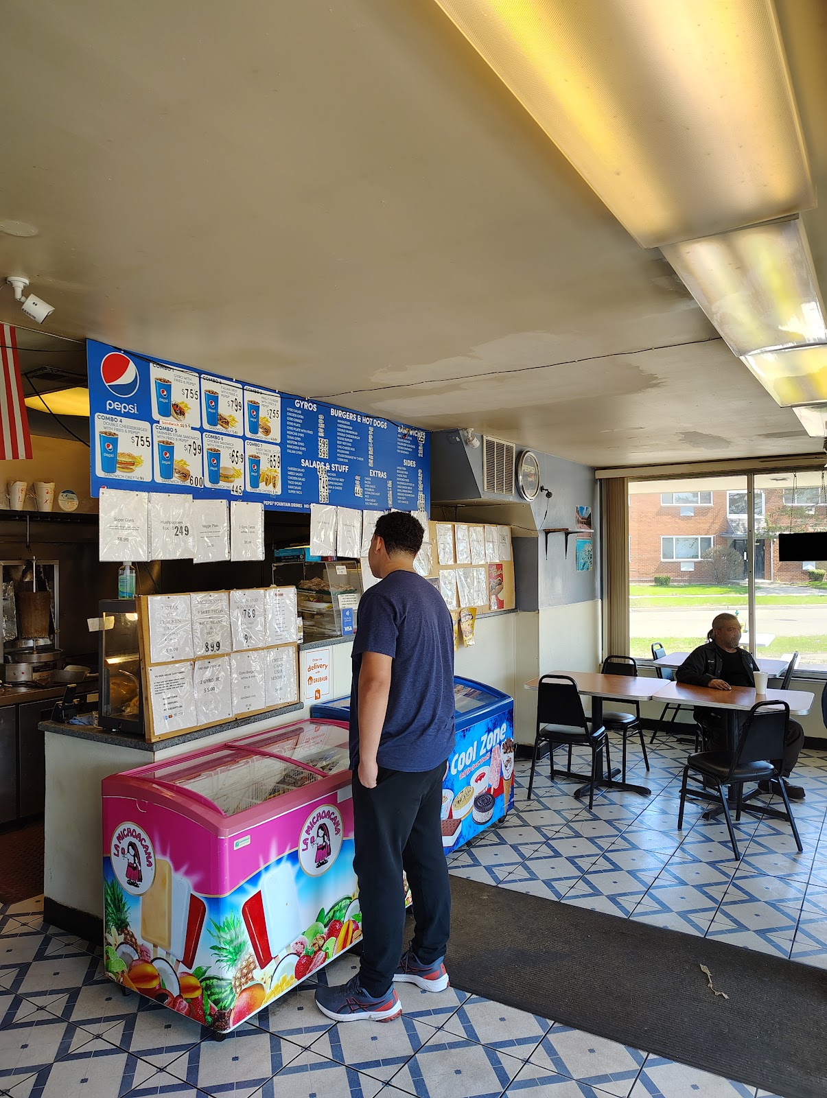 Waukegan Gyros photo 3