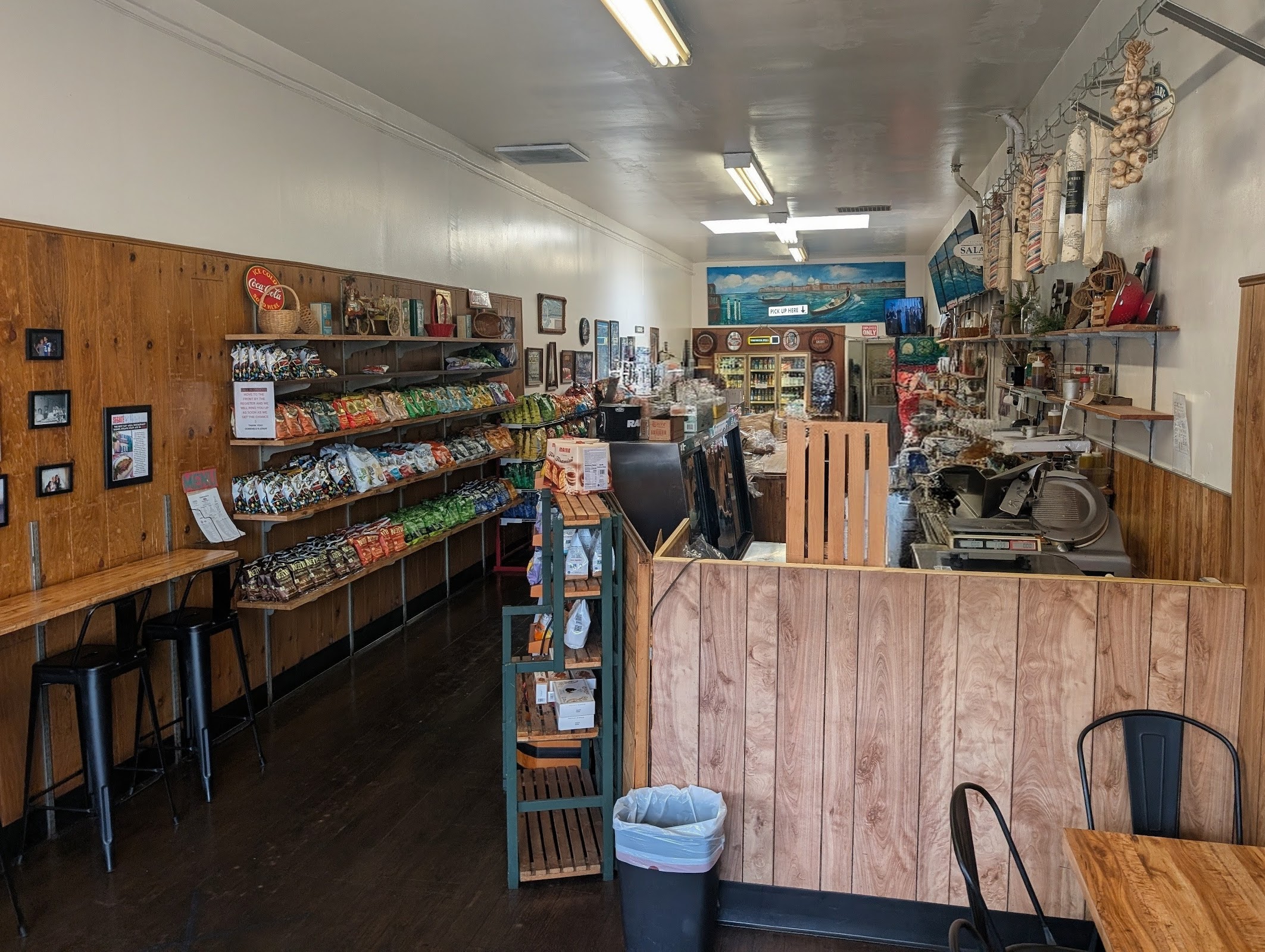 Domenico's Italian Deli photo 3