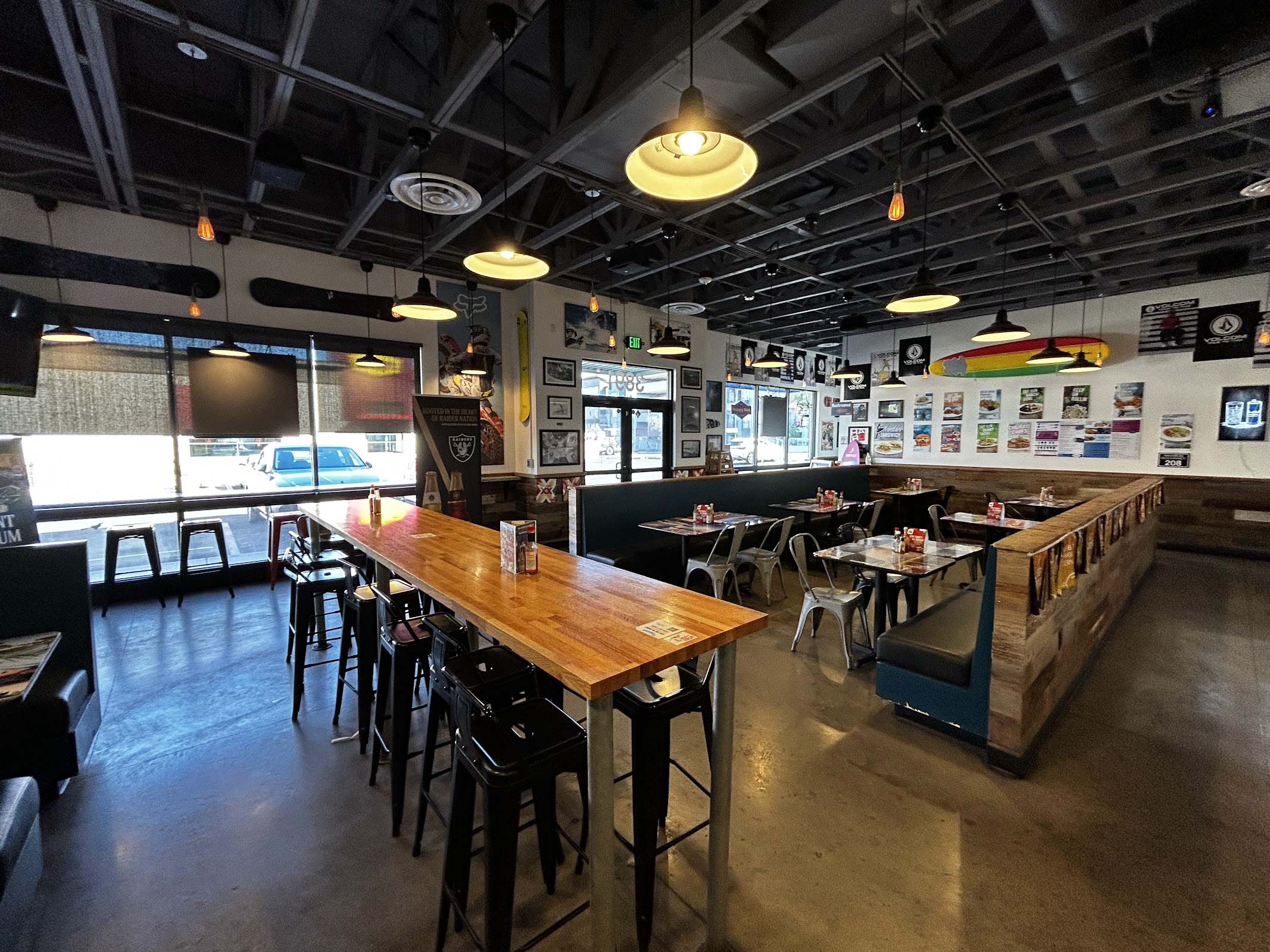 Wahoo's Fish Taco photo 1