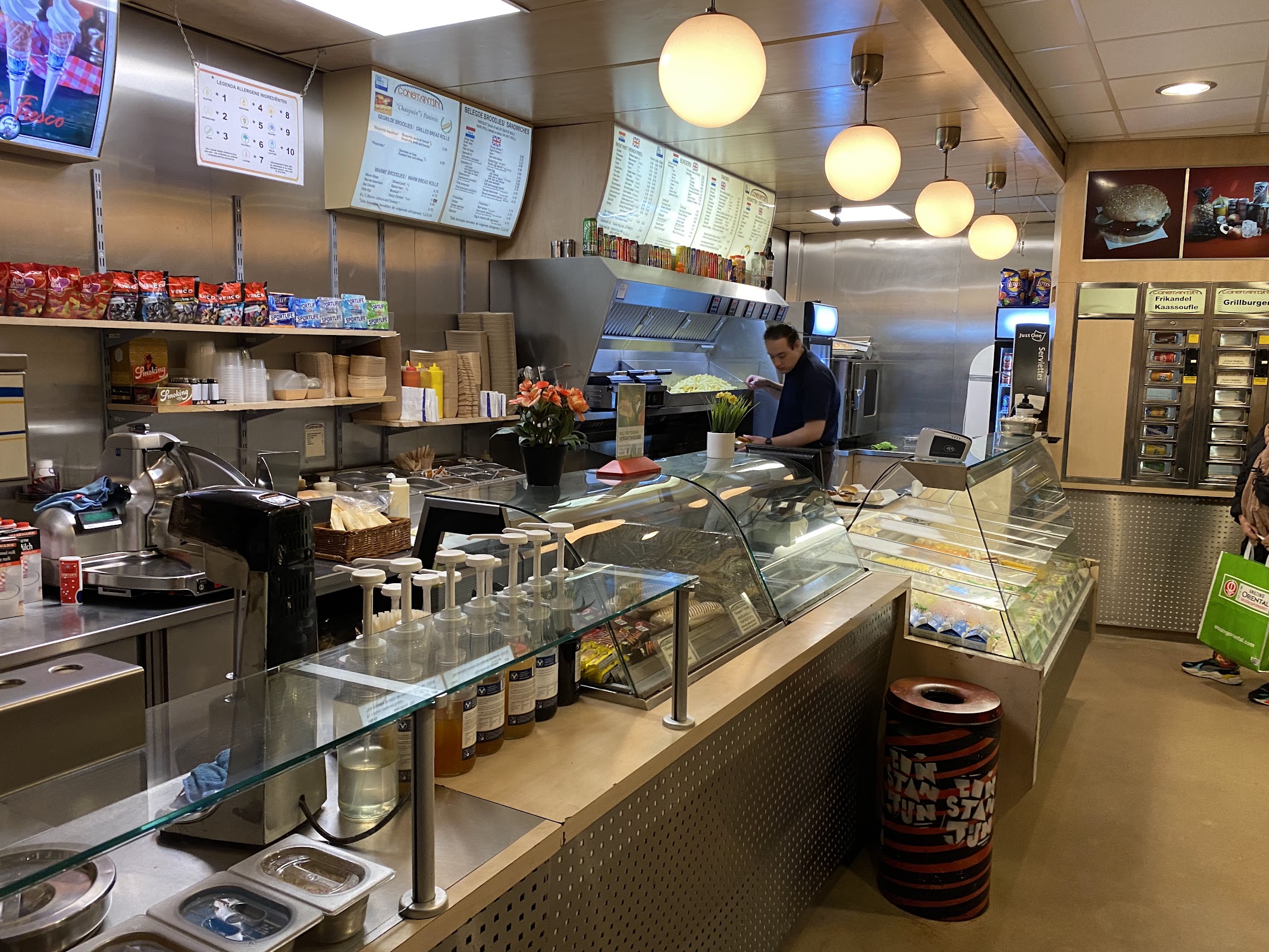 Snackbar Constantijn photo 2